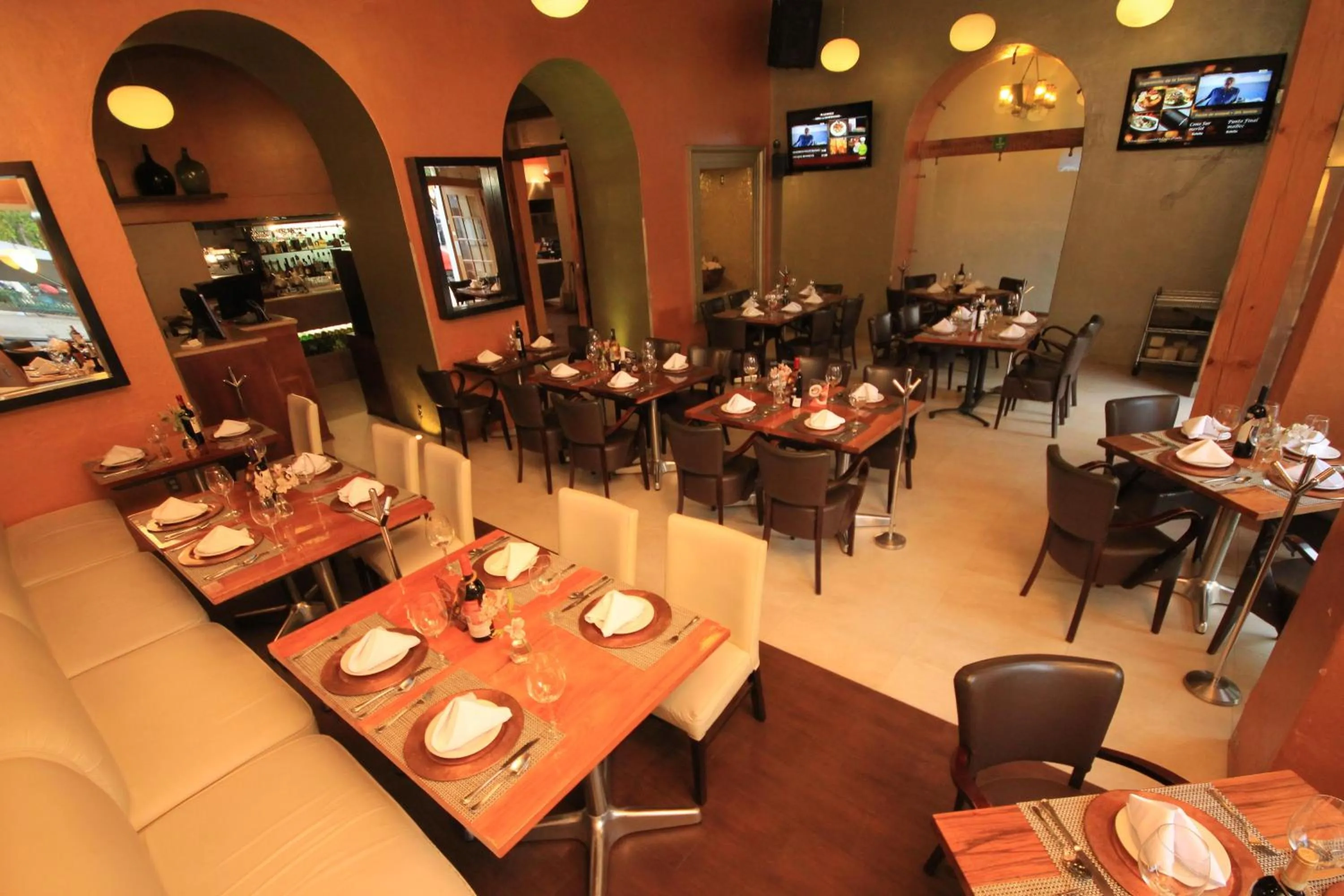 Restaurant/places to eat in Hotel Ciudad Real Centro Historico