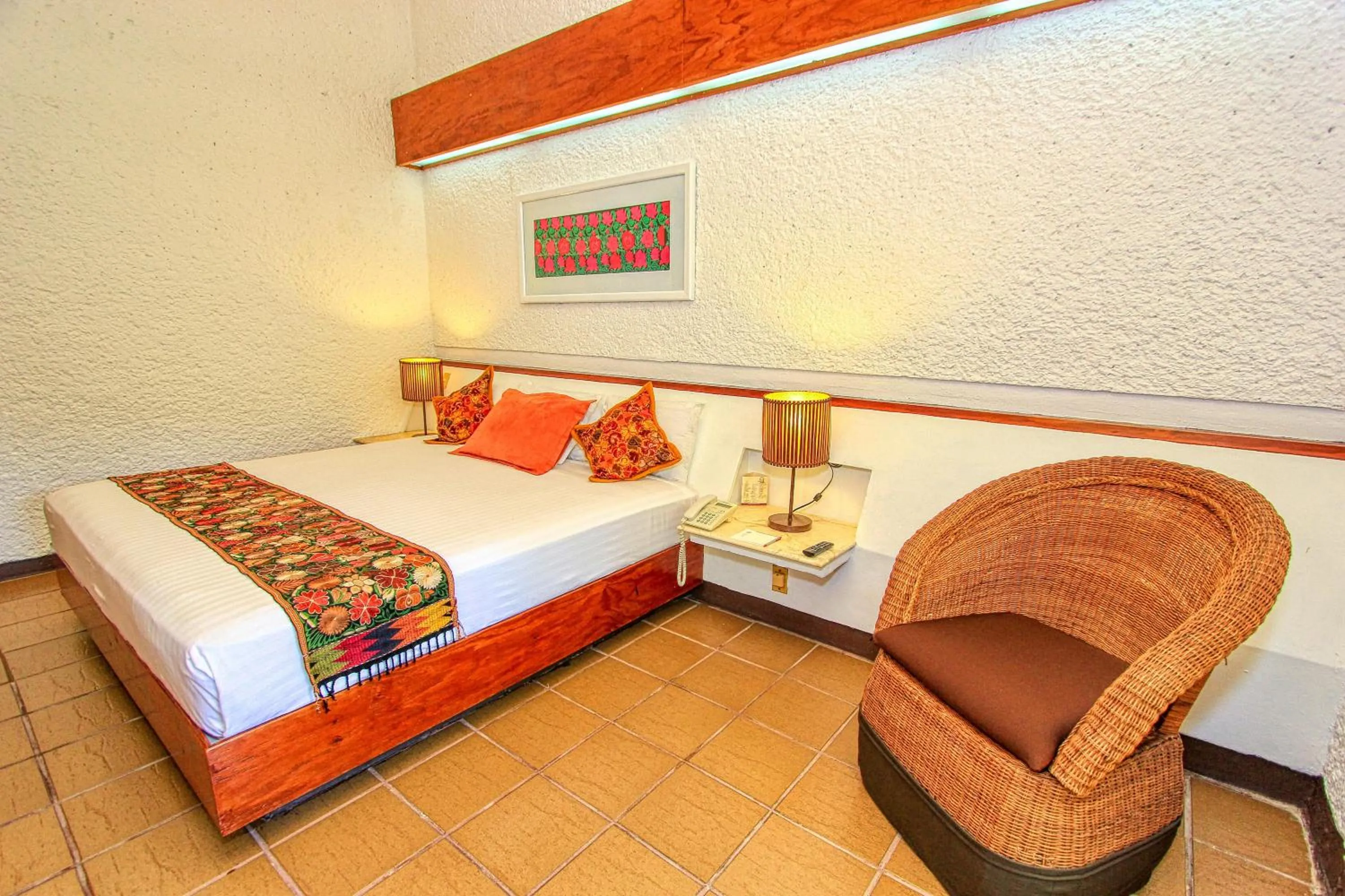Photo of the whole room, Bed in Hotel Ciudad Real Palenque
