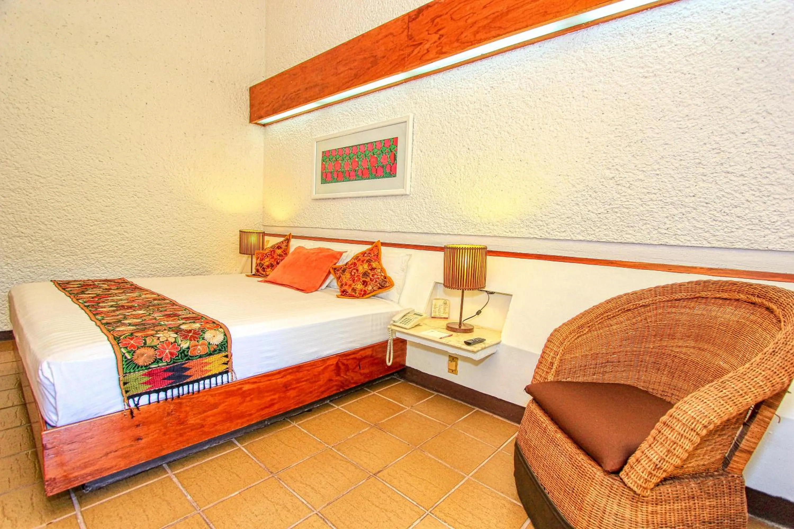 Photo of the whole room, Bed in Hotel Ciudad Real Palenque