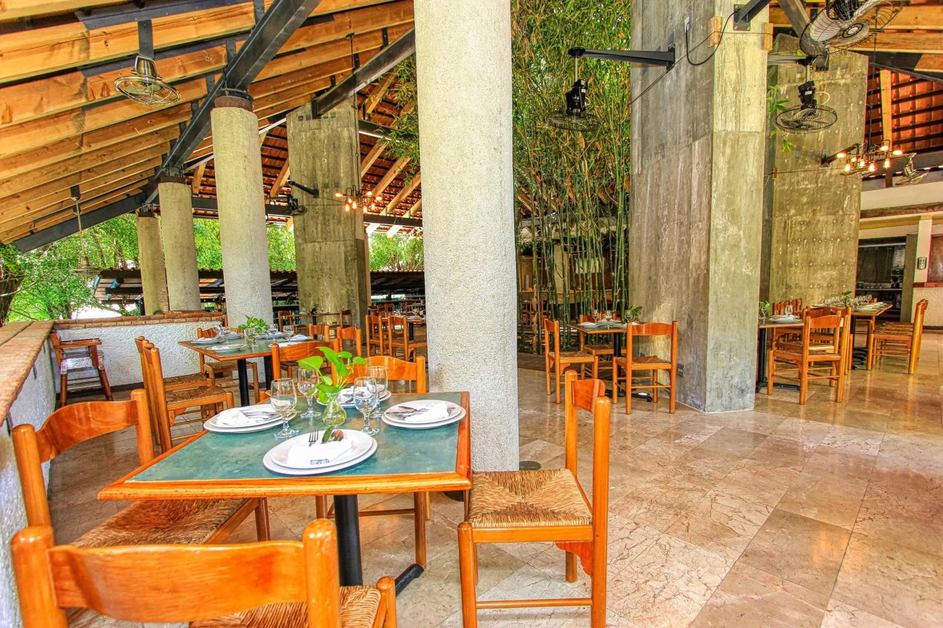 Restaurant/places to eat in Hotel Ciudad Real Palenque
