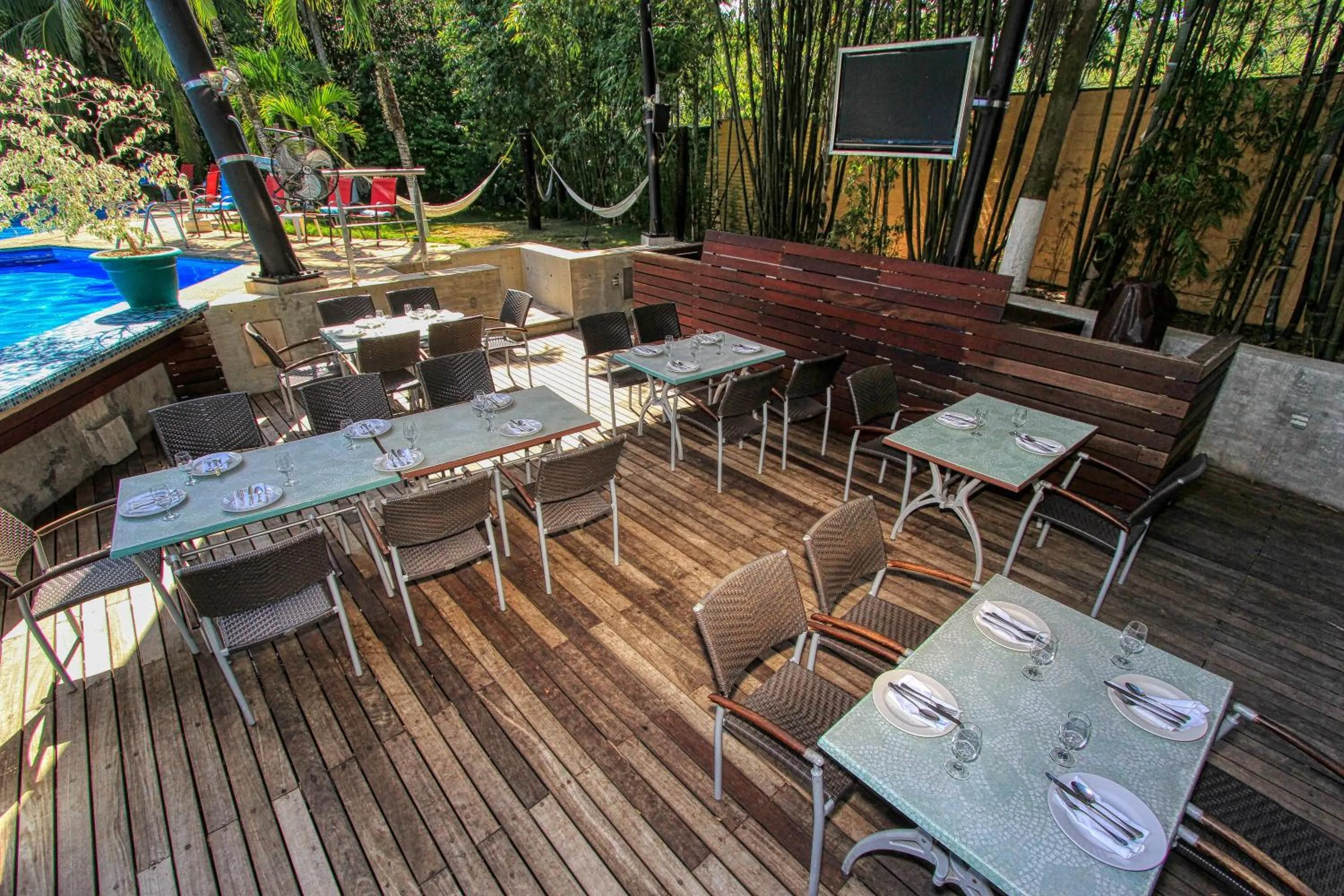 Lounge or bar in Hotel Ciudad Real Palenque