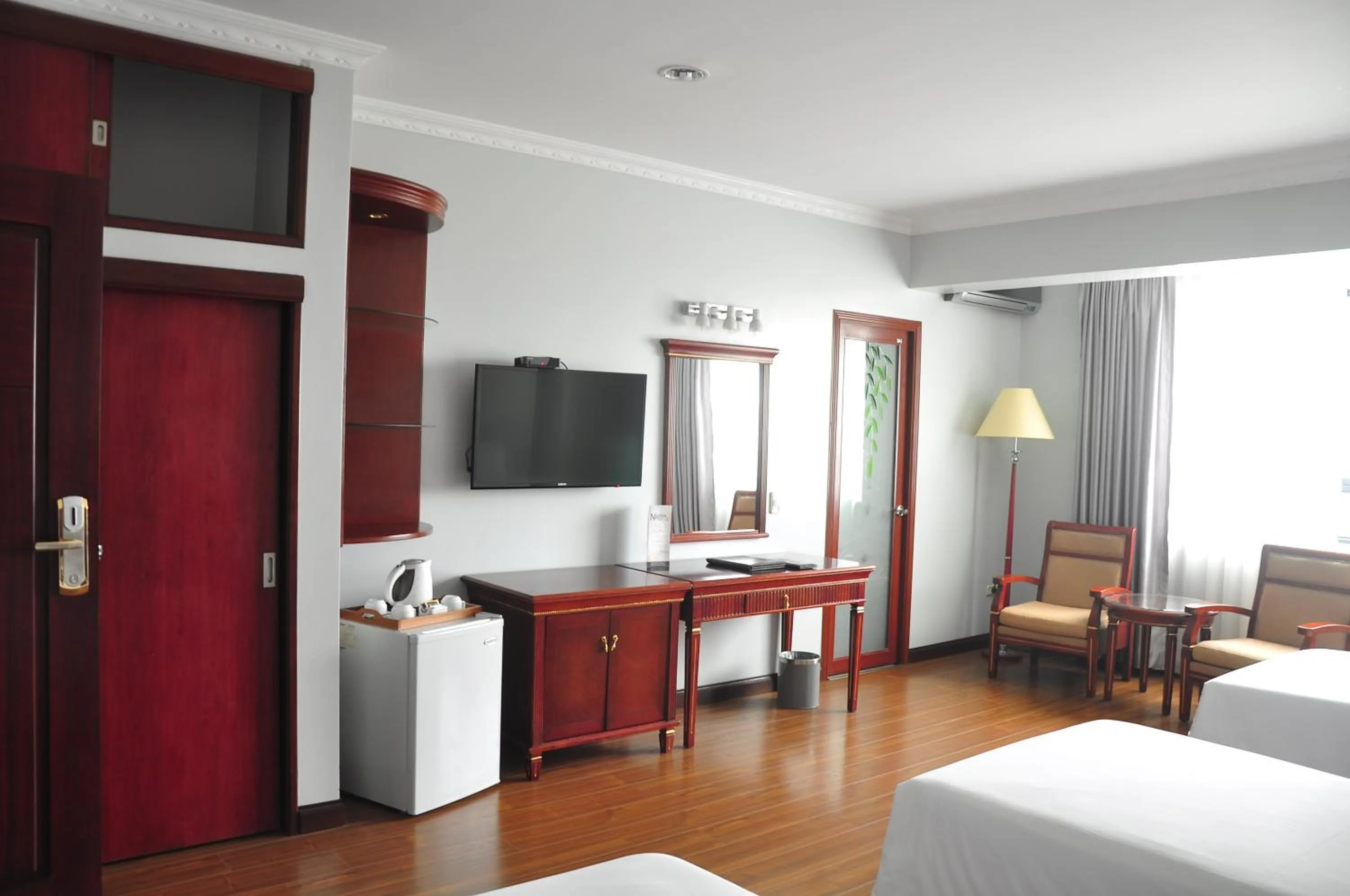 Decorative detail, Bed in Kingdom Hotel