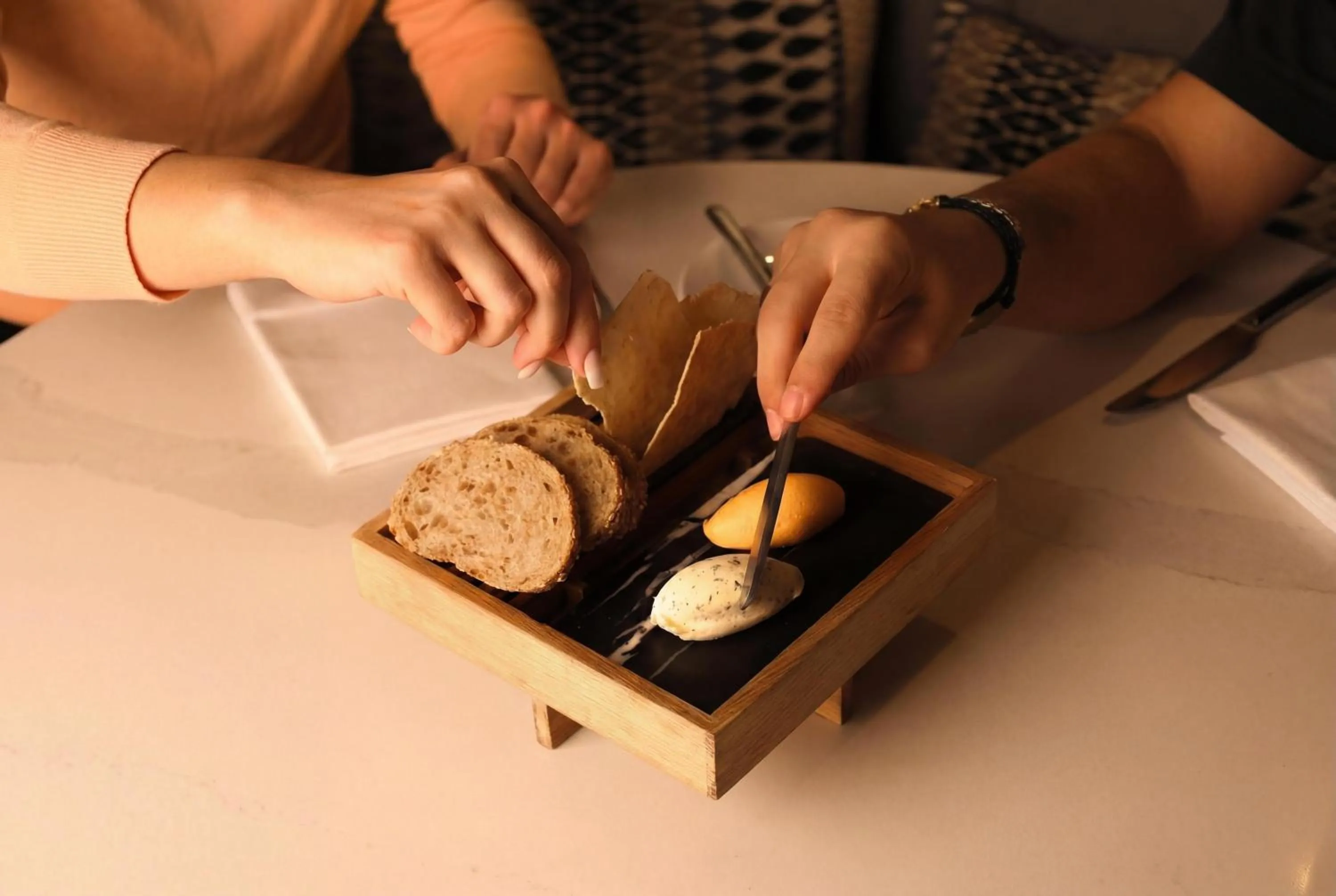 Restaurant/places to eat in Radisson Blu, Basel