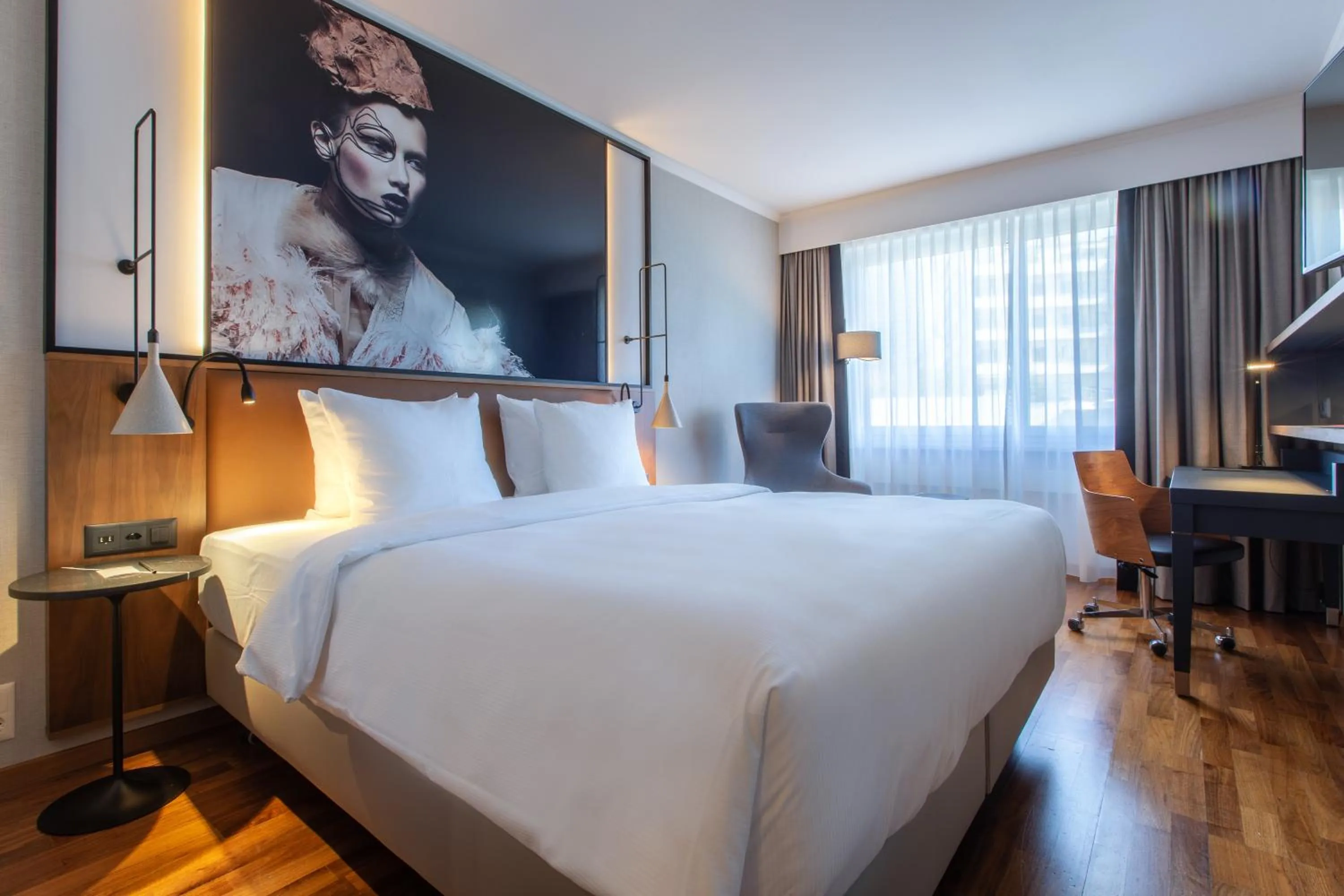 Photo of the whole room, Bed in Radisson Blu, Basel