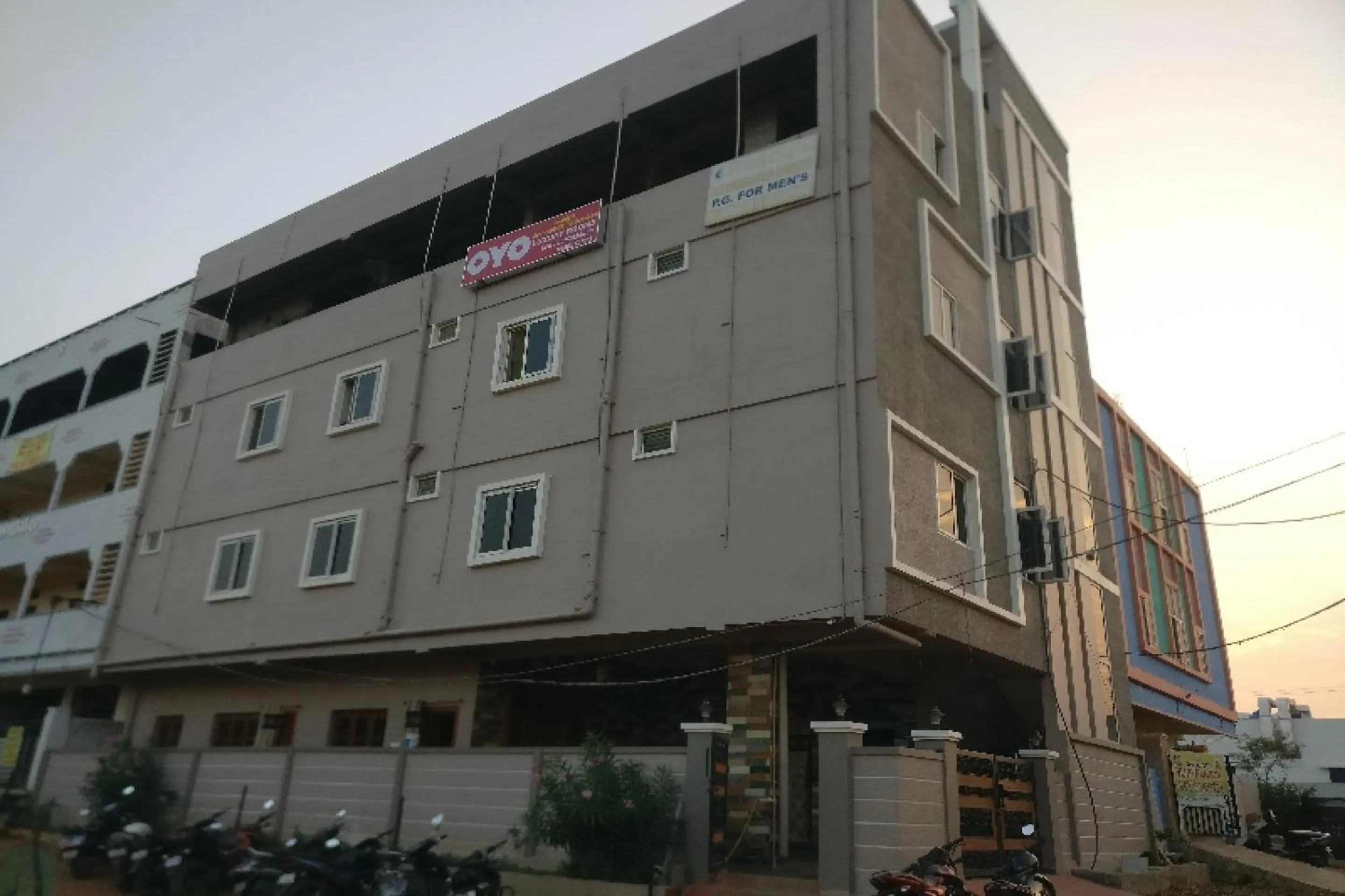 Facade/entrance in Hotel O REDDY'S GRAND LUXURY ROOMS