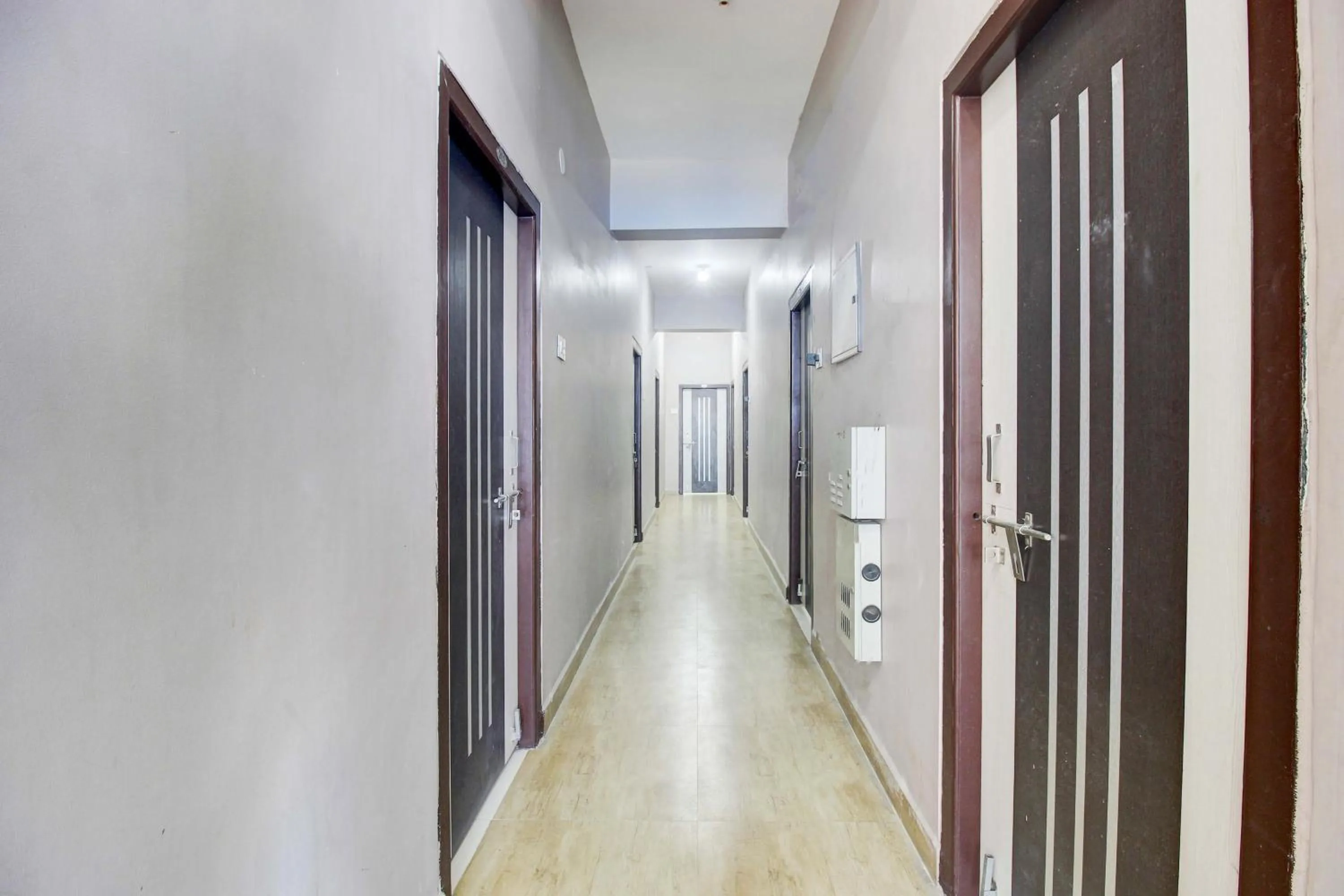 Hotel O REDDY'S GRAND LUXURY ROOMS