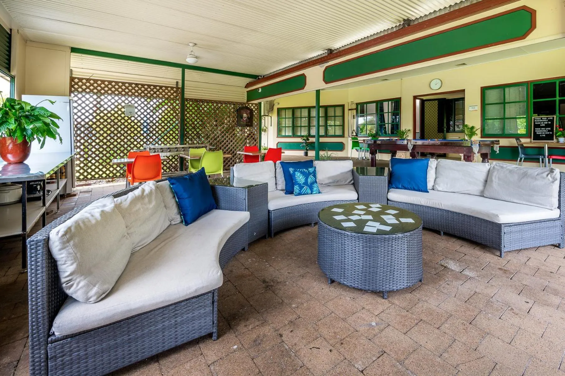 Communal lounge/ TV room in Tropical Lodge