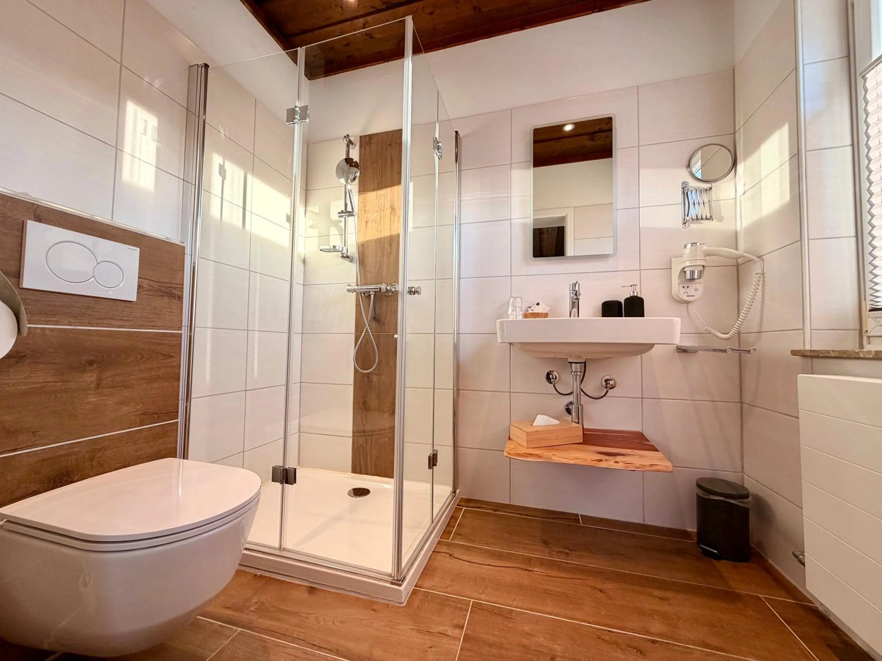 Shower in Boutique Hotel Alpenhof