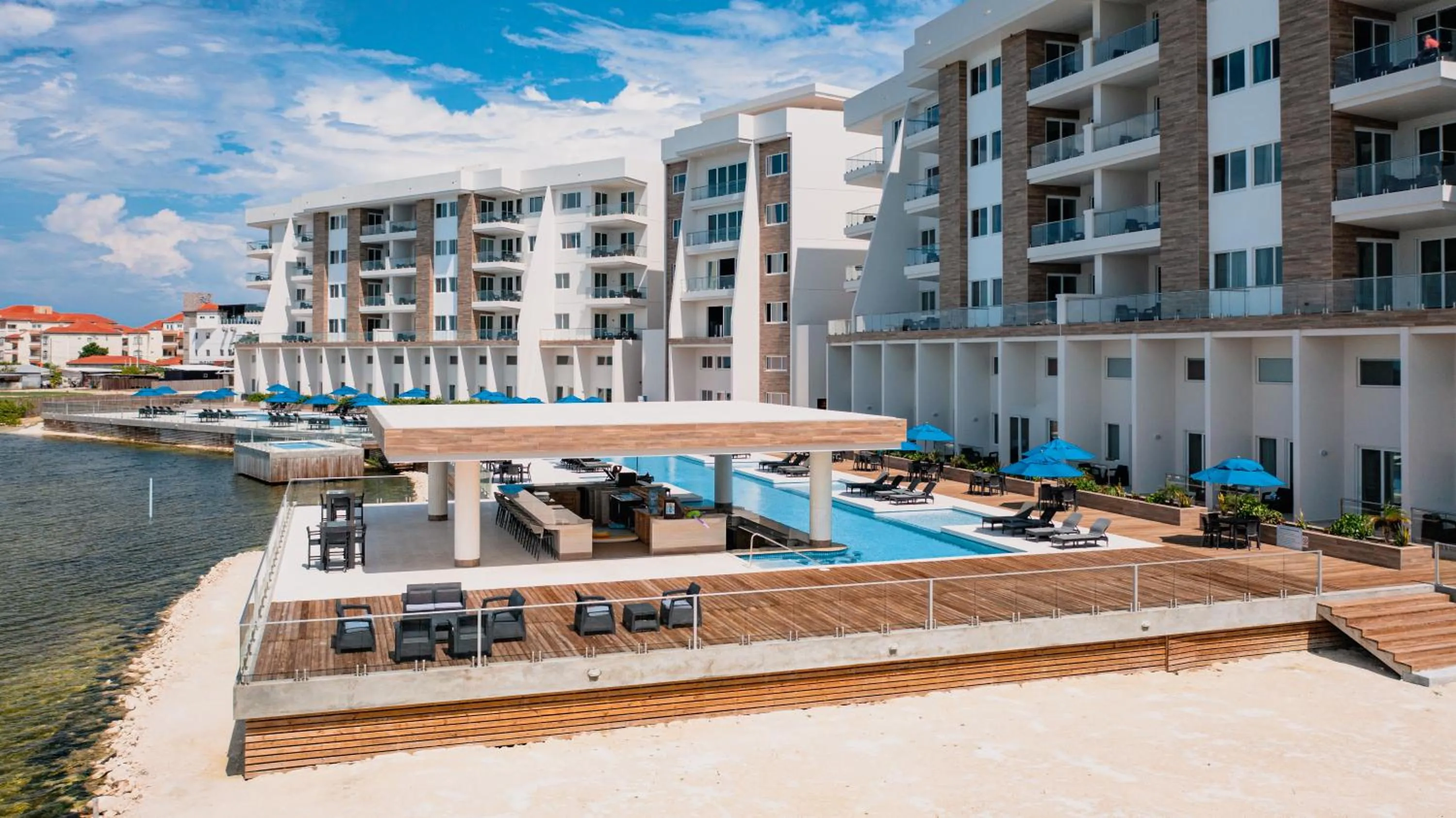 Lounge or bar in Sunset Caribe Belize