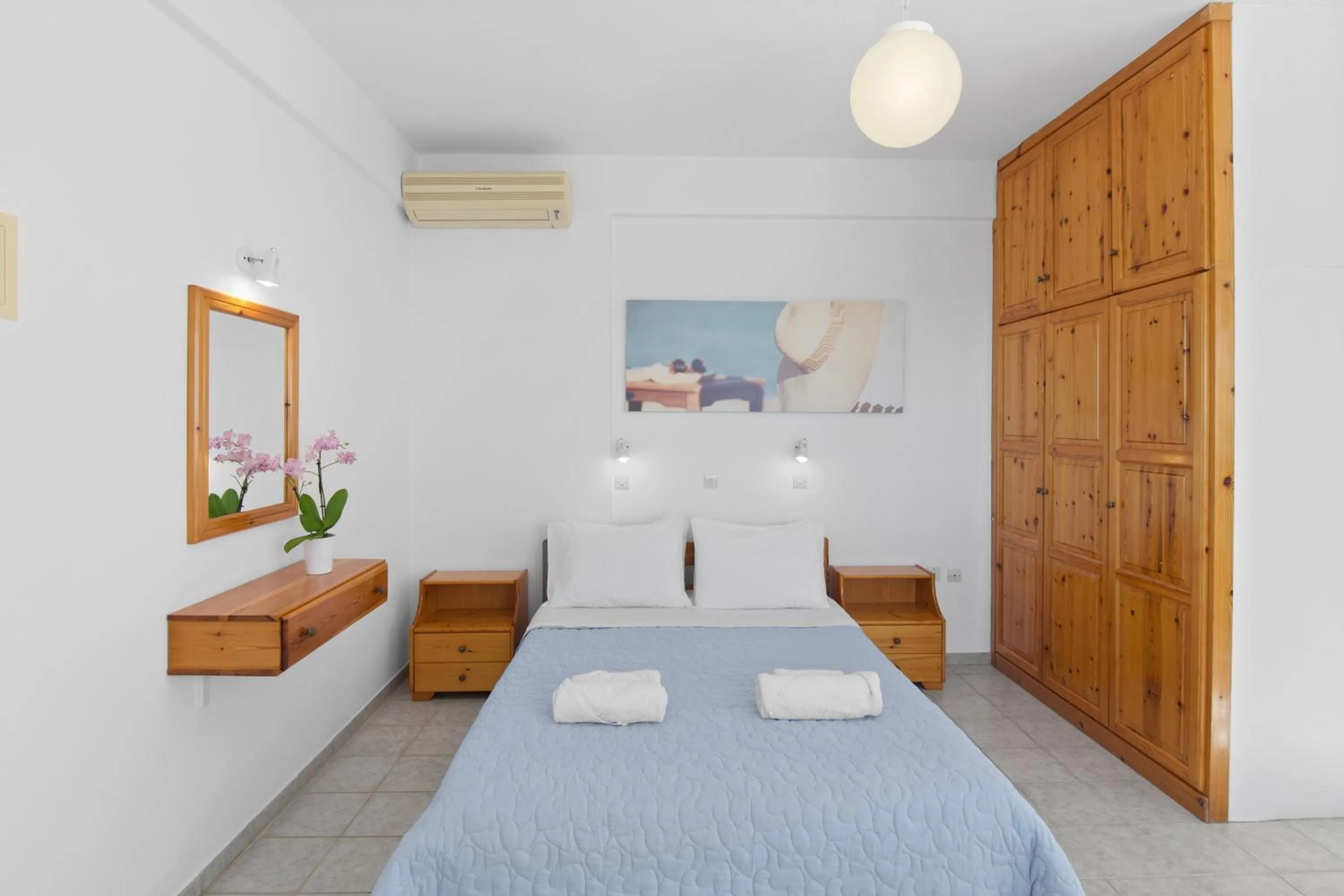 Bed in Seample studios