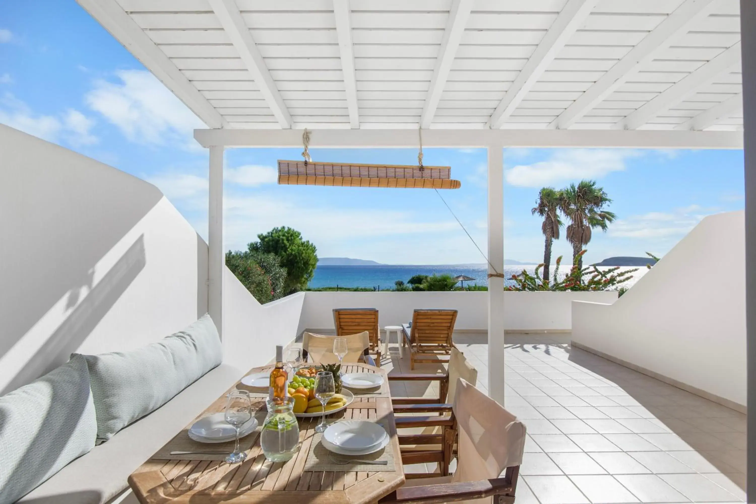 Apartment with Sea View in Seample studios Apartment with Sea View in Seample studios