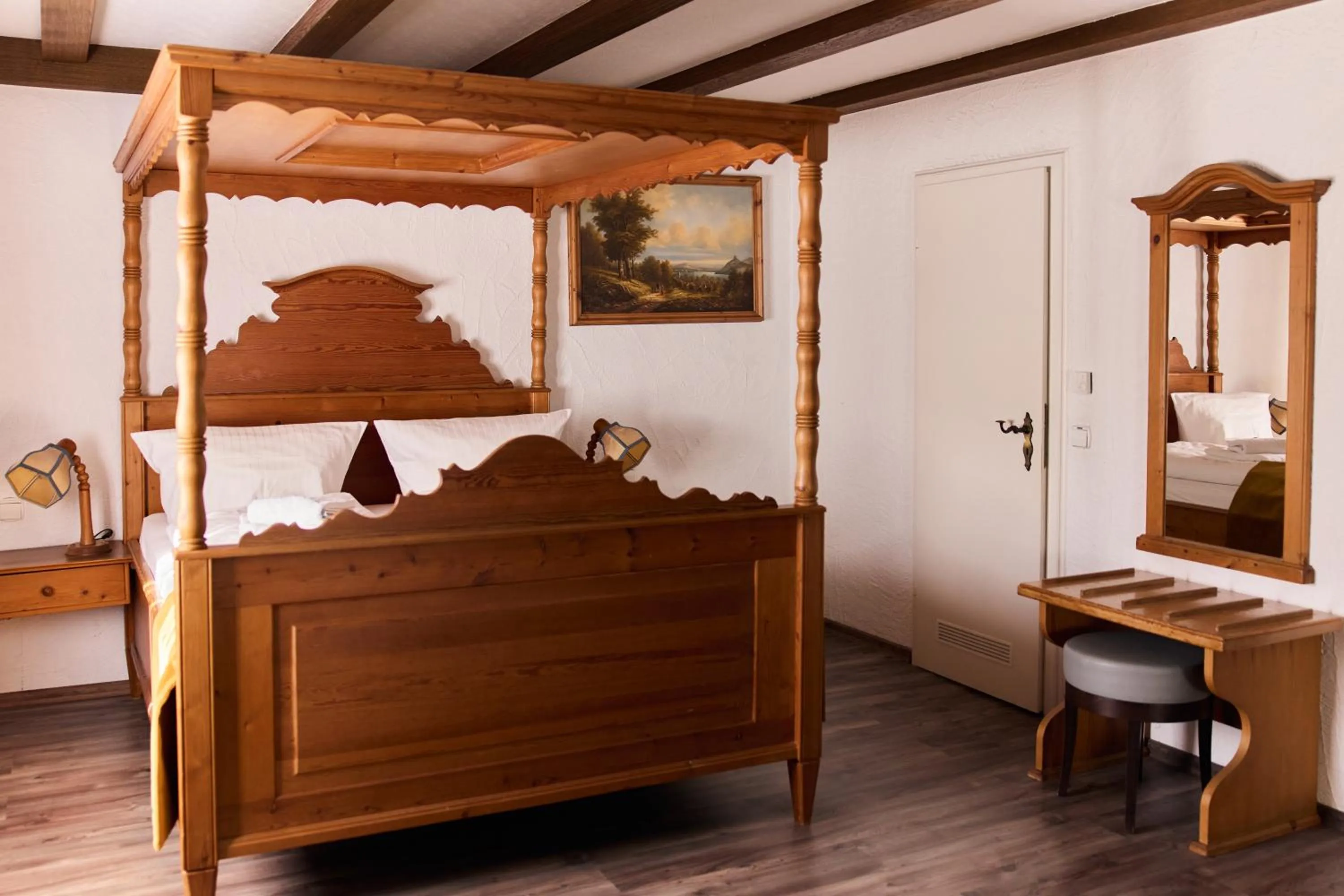 Bed in Landhotel Traube