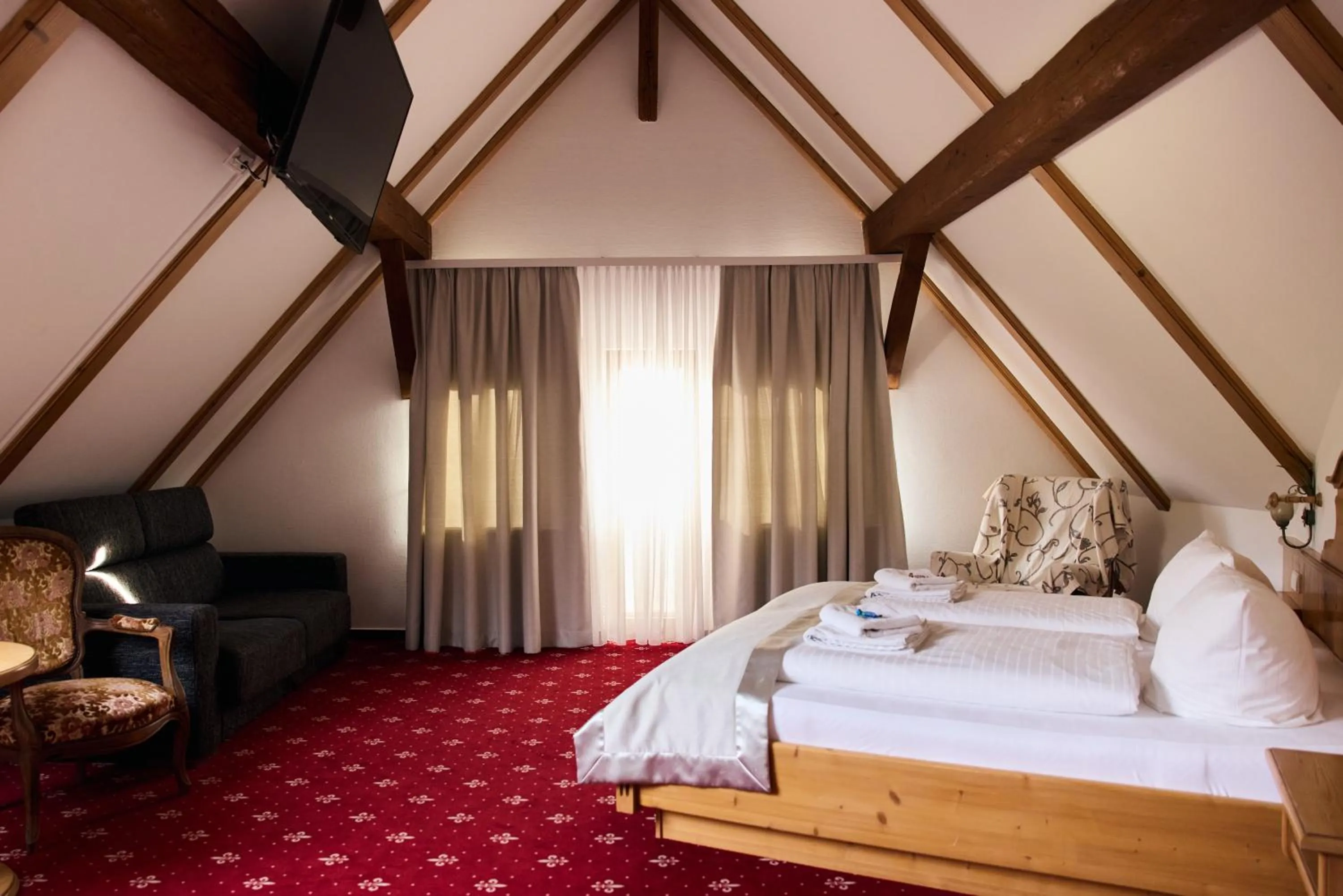 Bed in Landhotel Traube