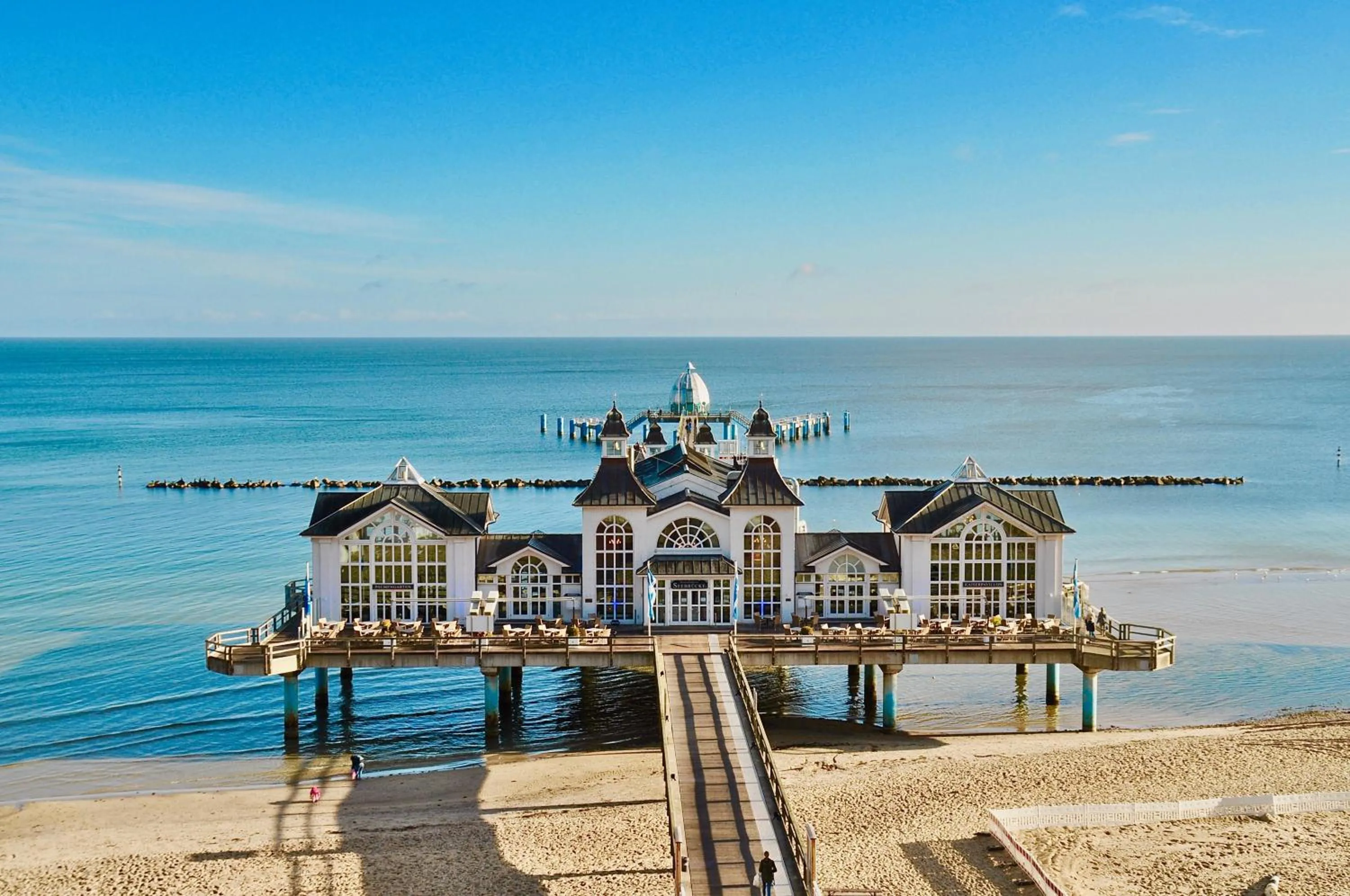 Restaurant/places to eat in MyHome Ruegen - Haus Arkona