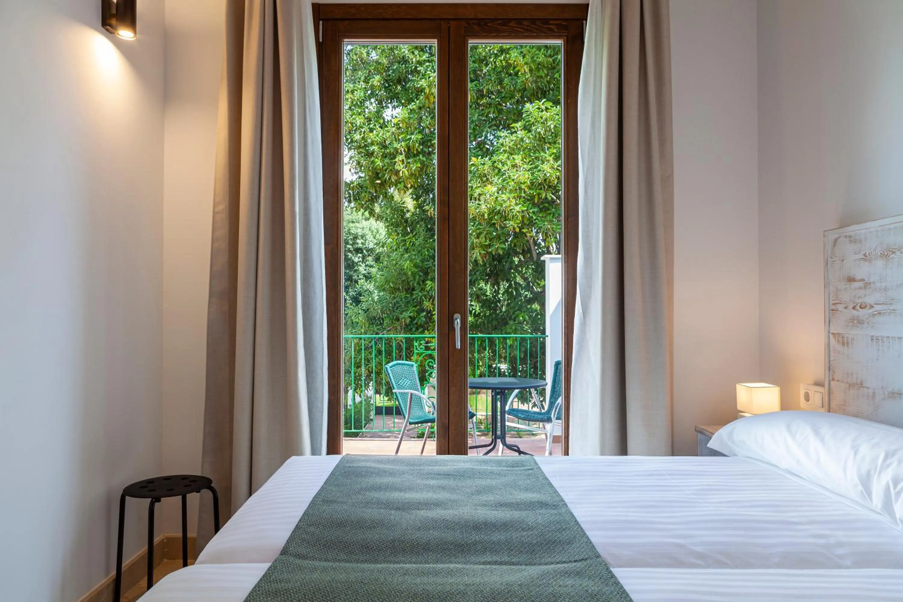 Bed in Ad Hoc Vitae Retreats & Health Only Adults