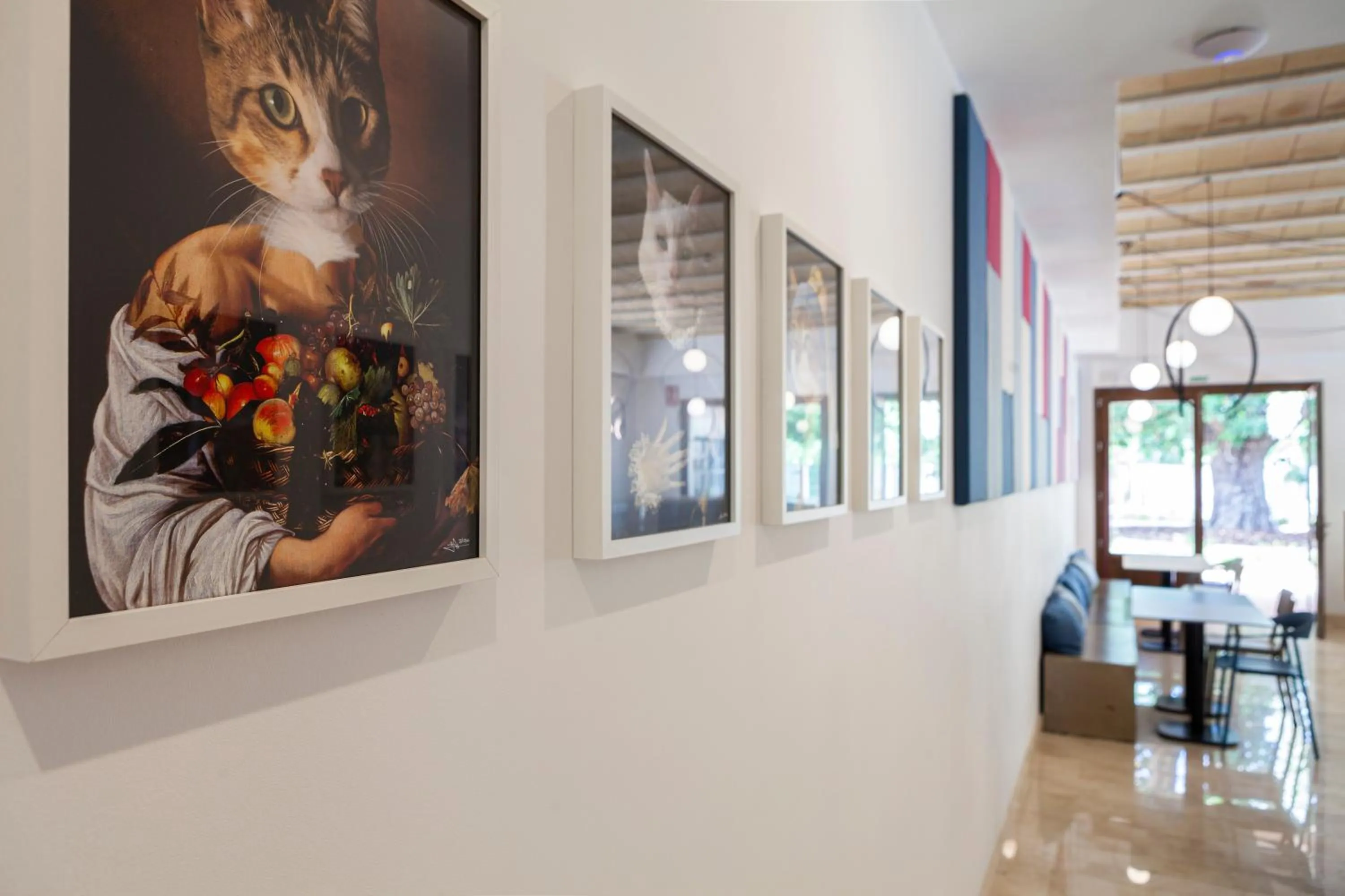 Restaurant/places to eat in Ad Hoc Vitae Retreats & Health Only Adults