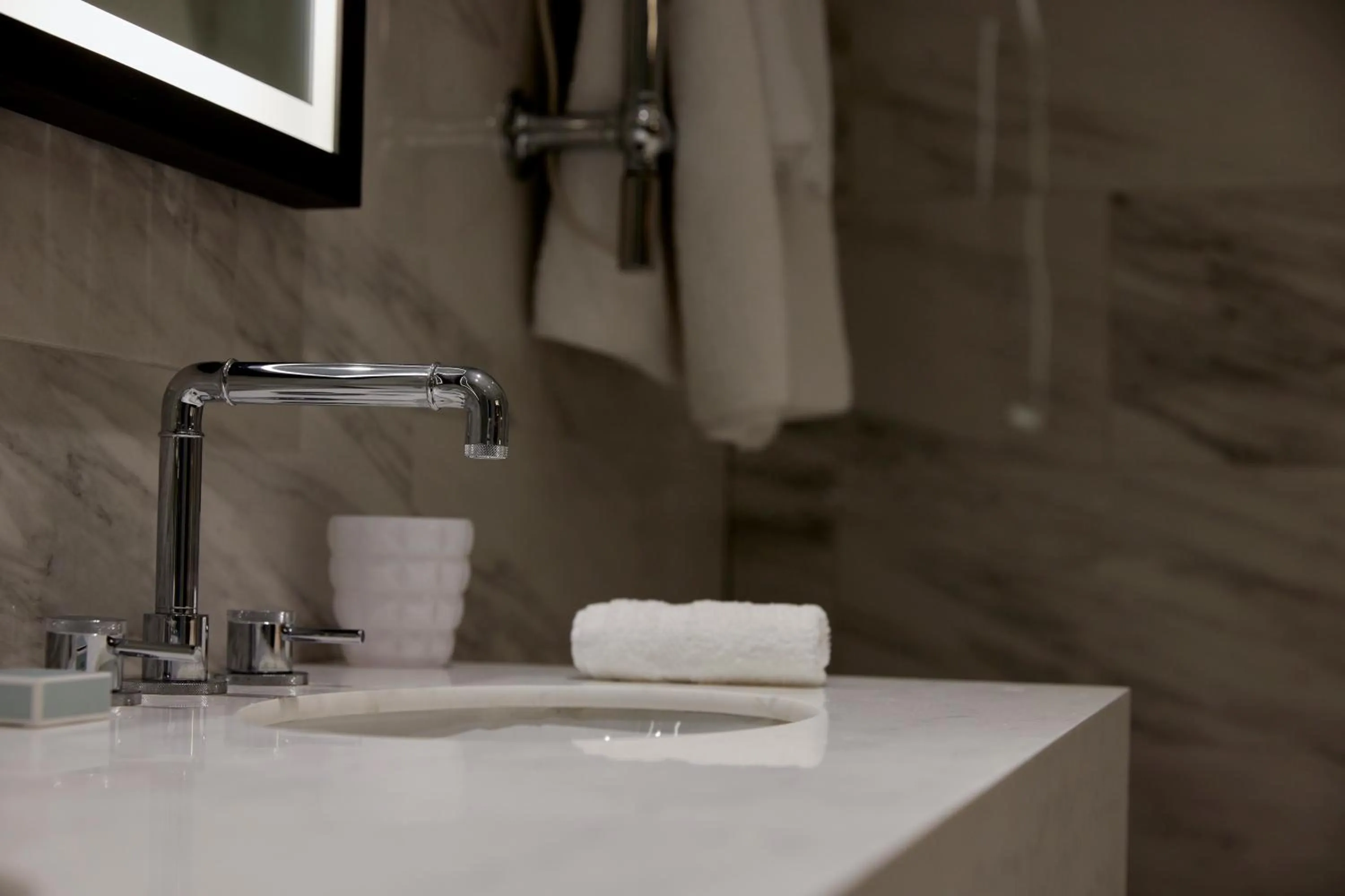 Bathroom in The Parkgate Hotel