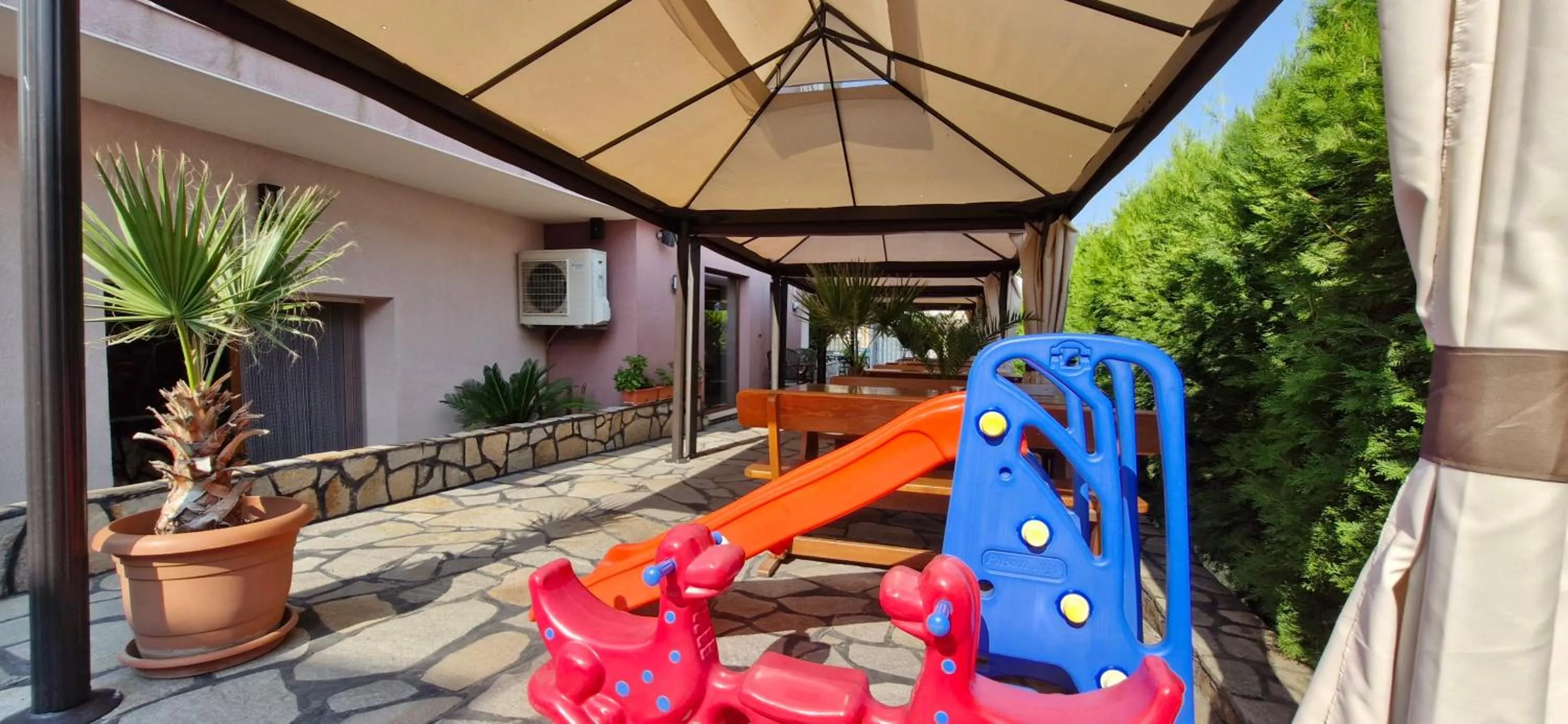 Children play ground in Family hotel Favourite