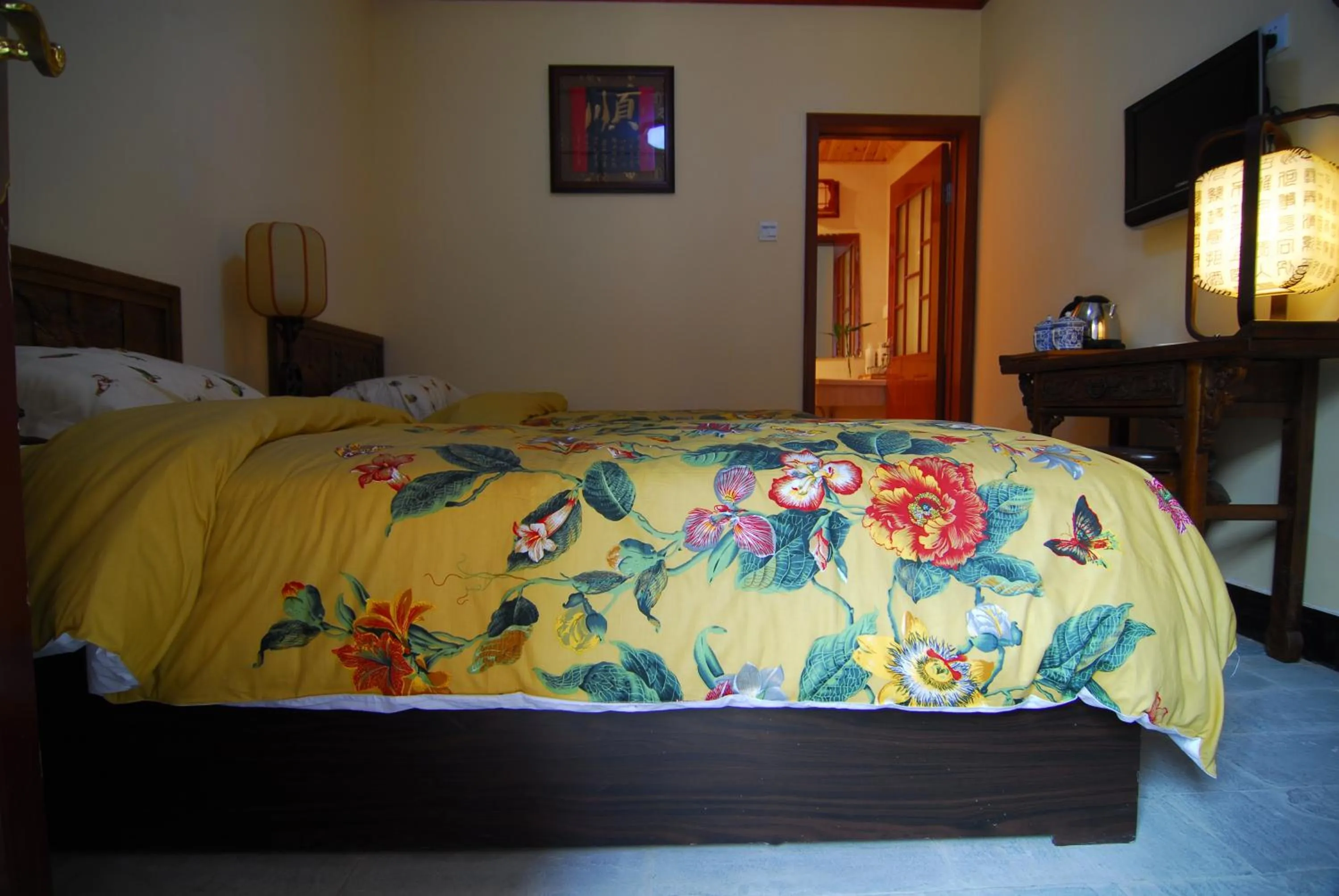 Photo of the whole room in Citycourt Hotel