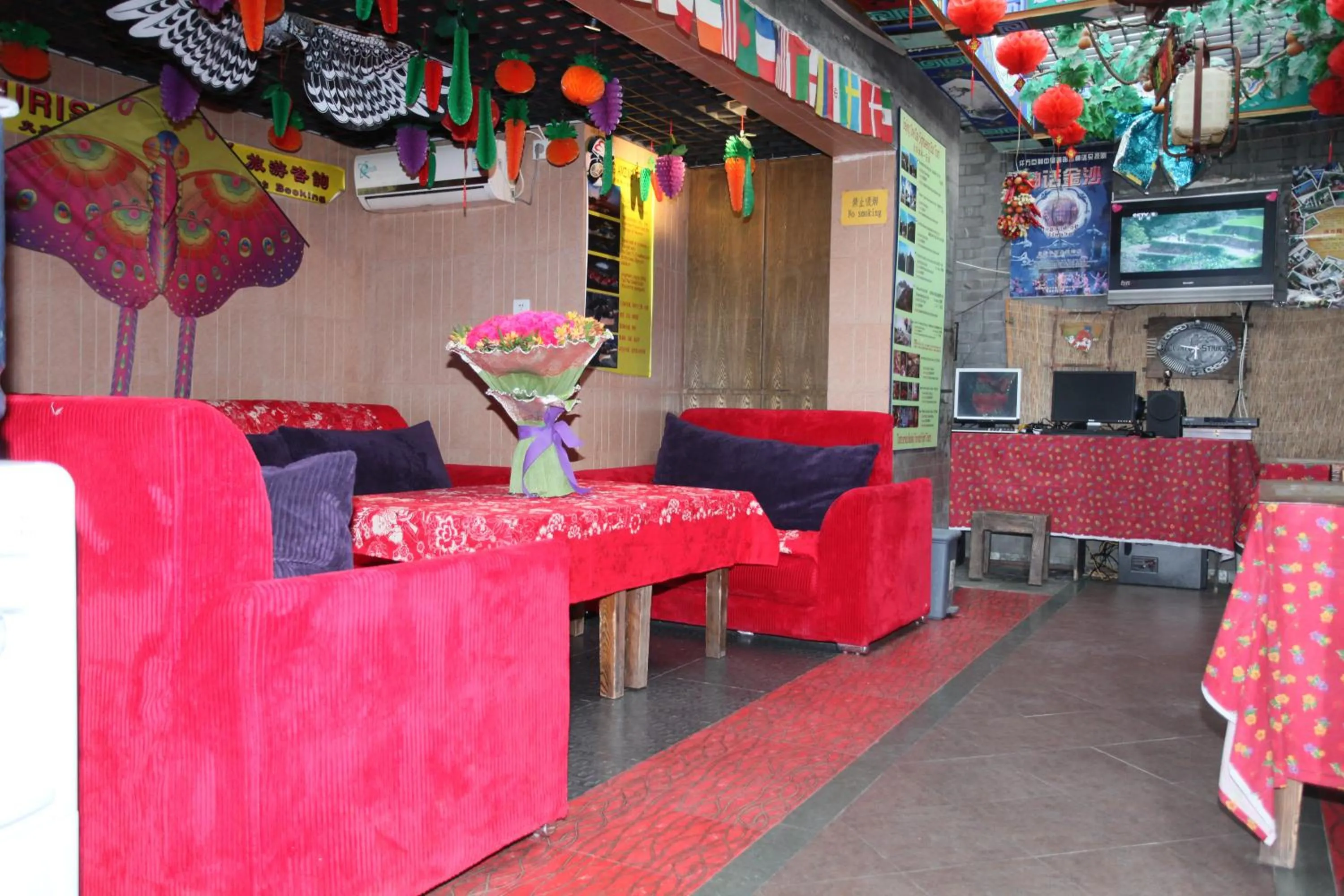 Lobby or reception in Citycourt Hotel