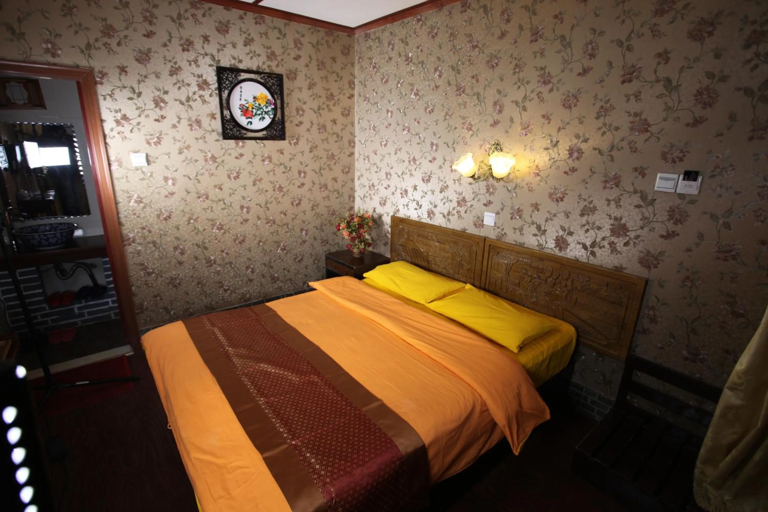 Bed in Citycourt Hotel