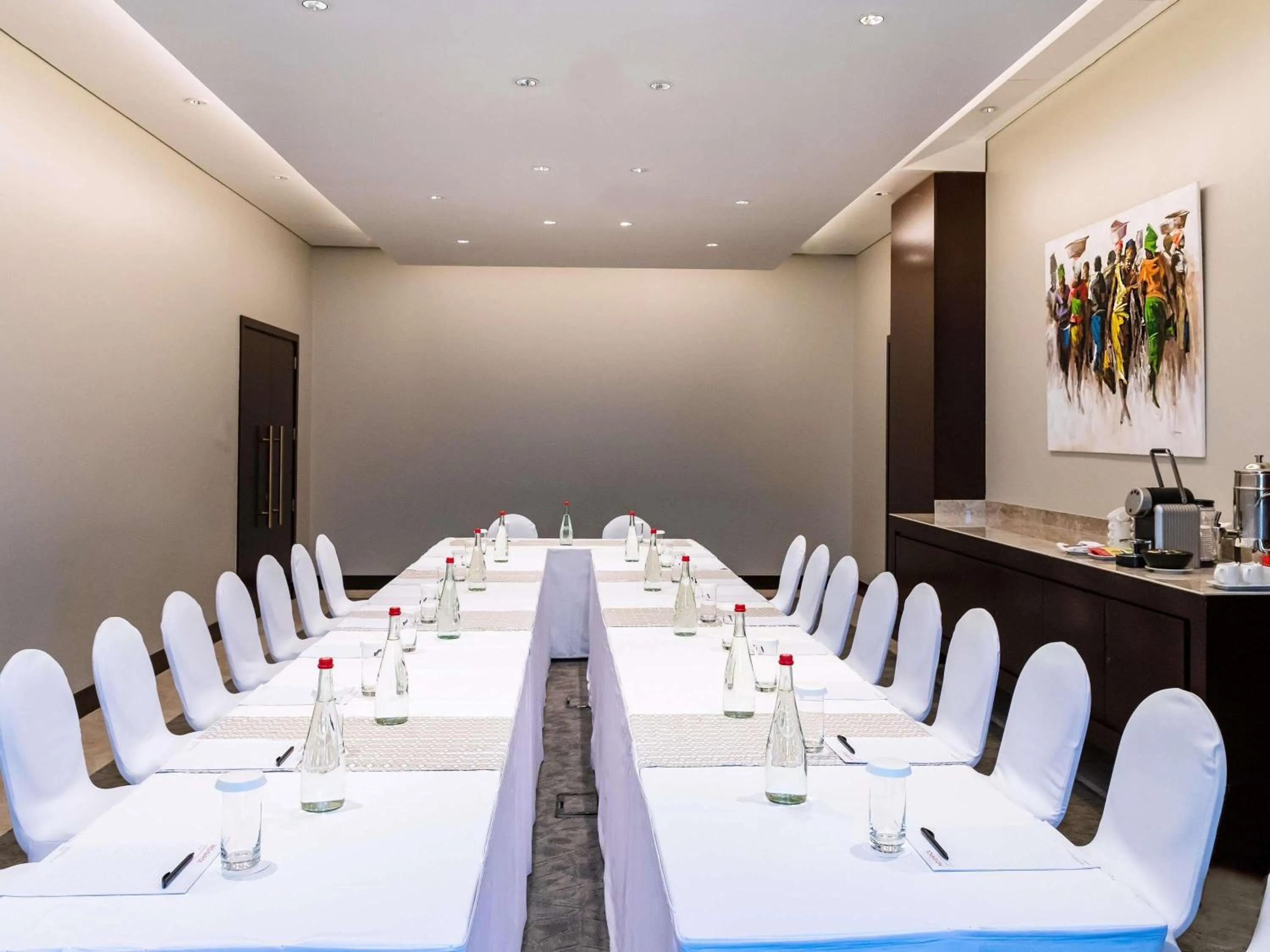 Meeting/conference room in Mövenpick Ambassador Hotel Accra