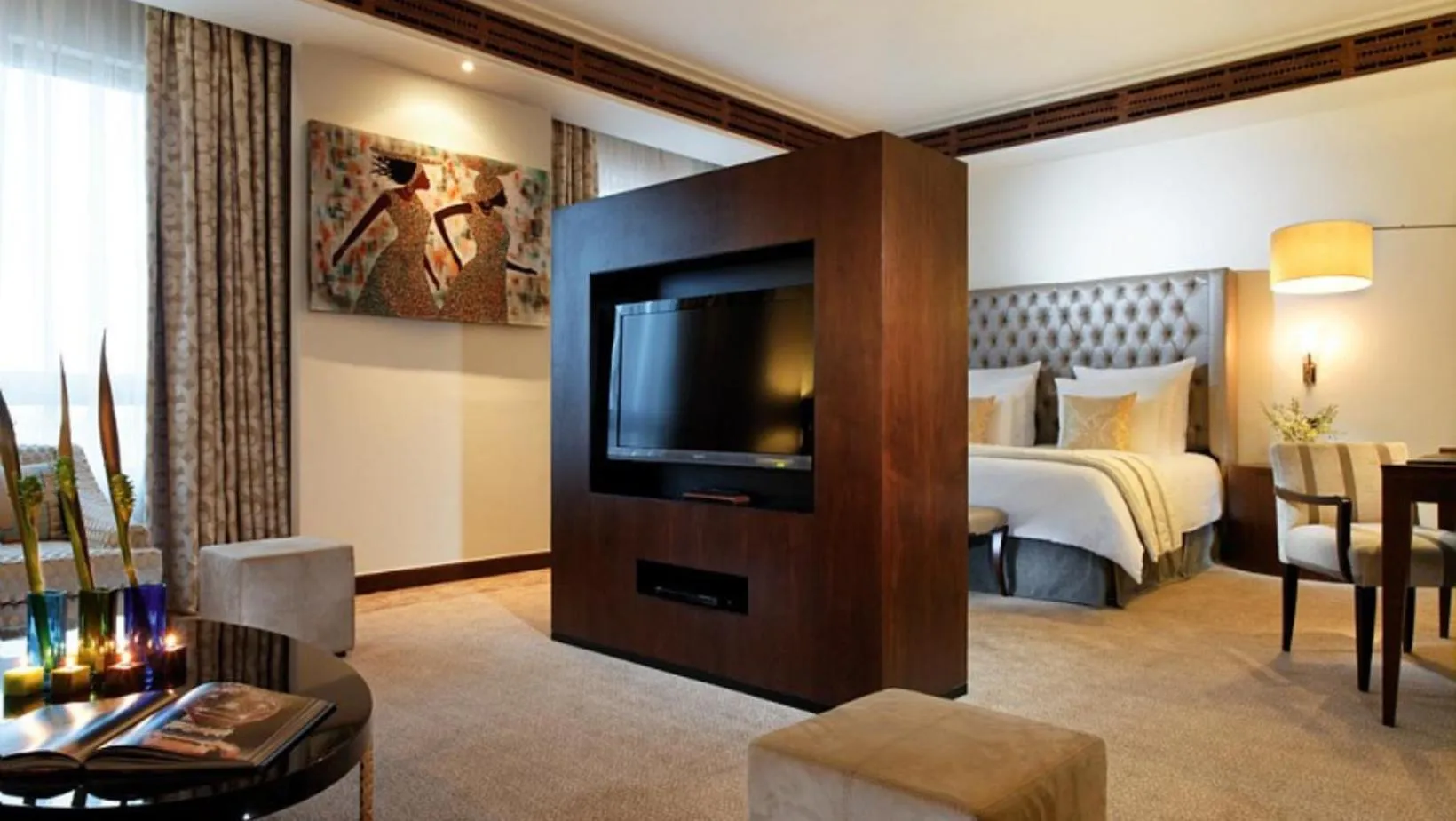 Bed in Mövenpick Ambassador Hotel Accra