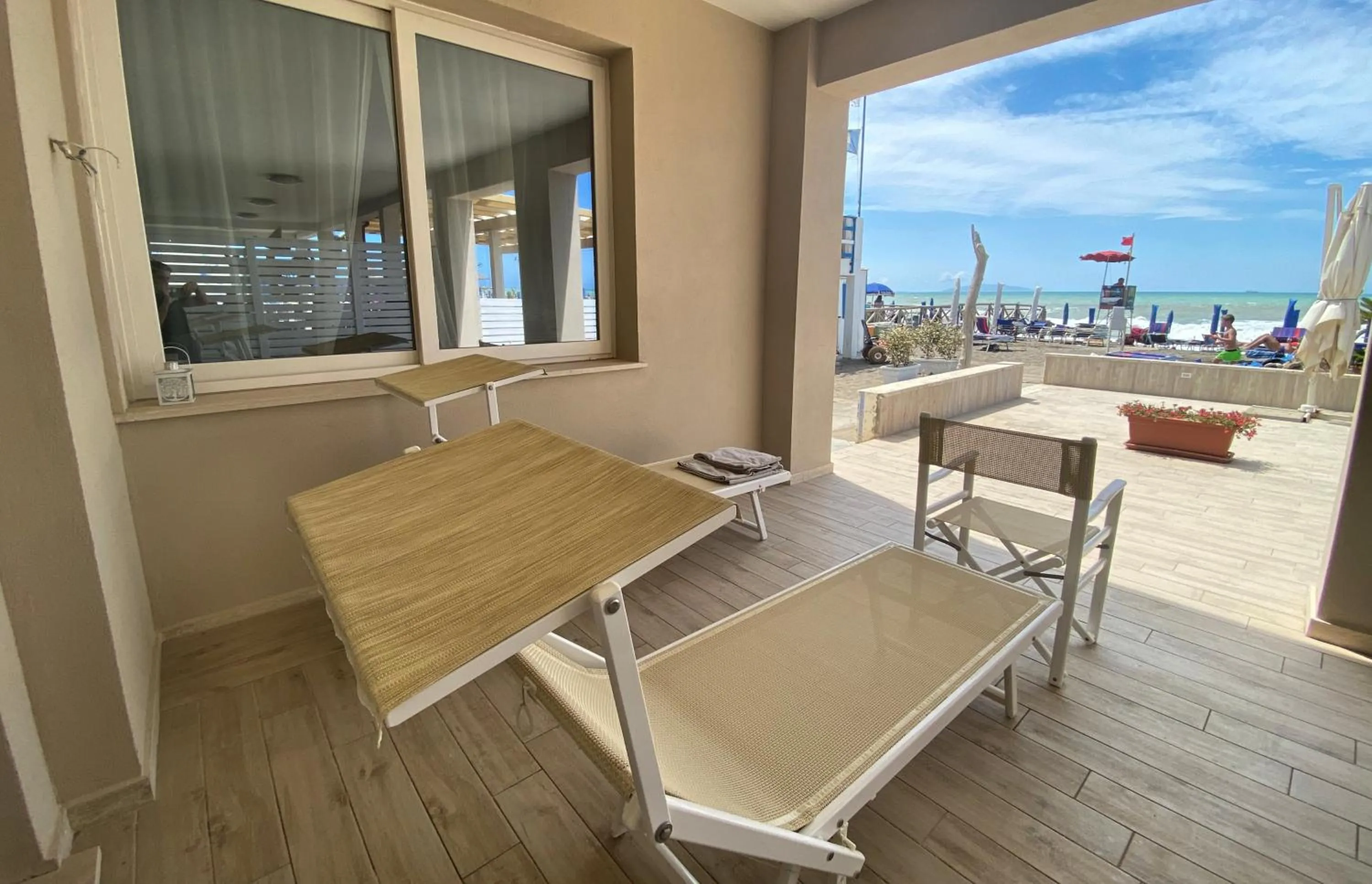 Patio in Hotel Cecina Beach