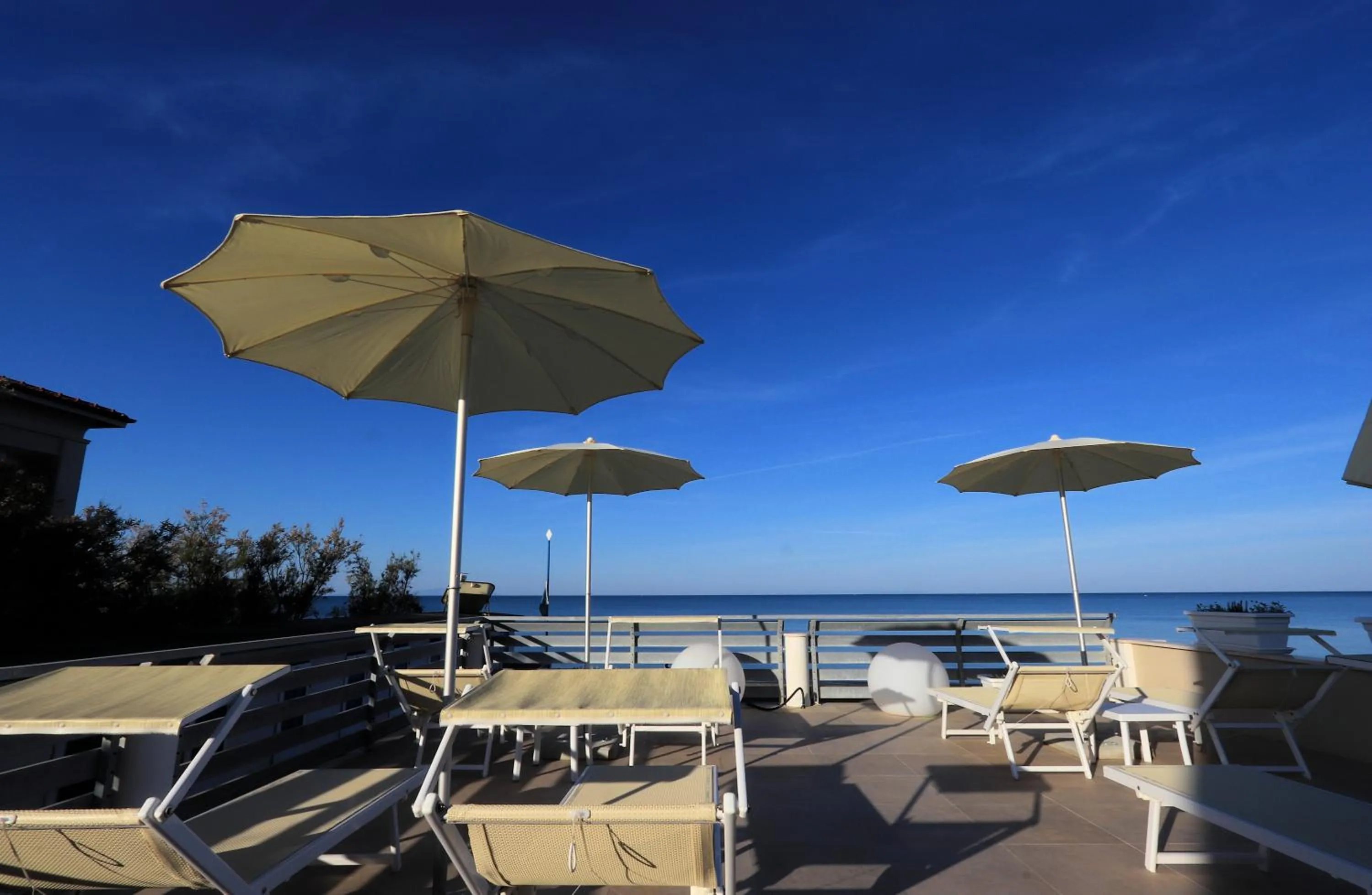 Balcony/Terrace in Hotel Cecina Beach