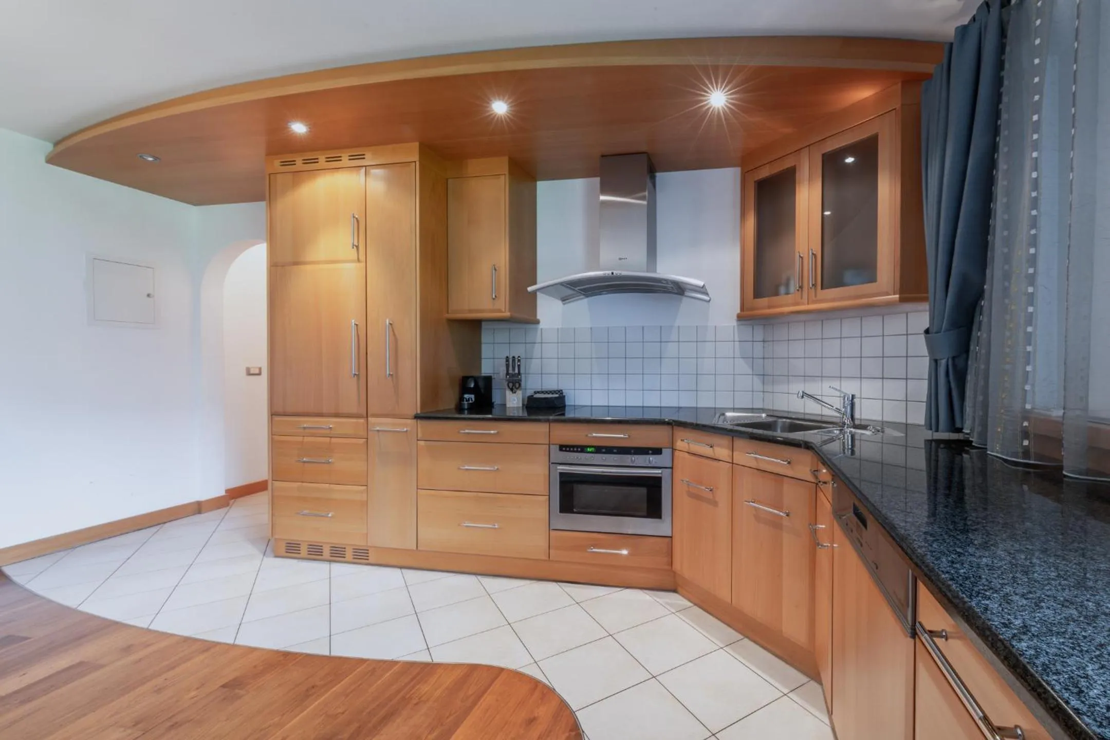 Kitchen or kitchenette in Apartments Sunela