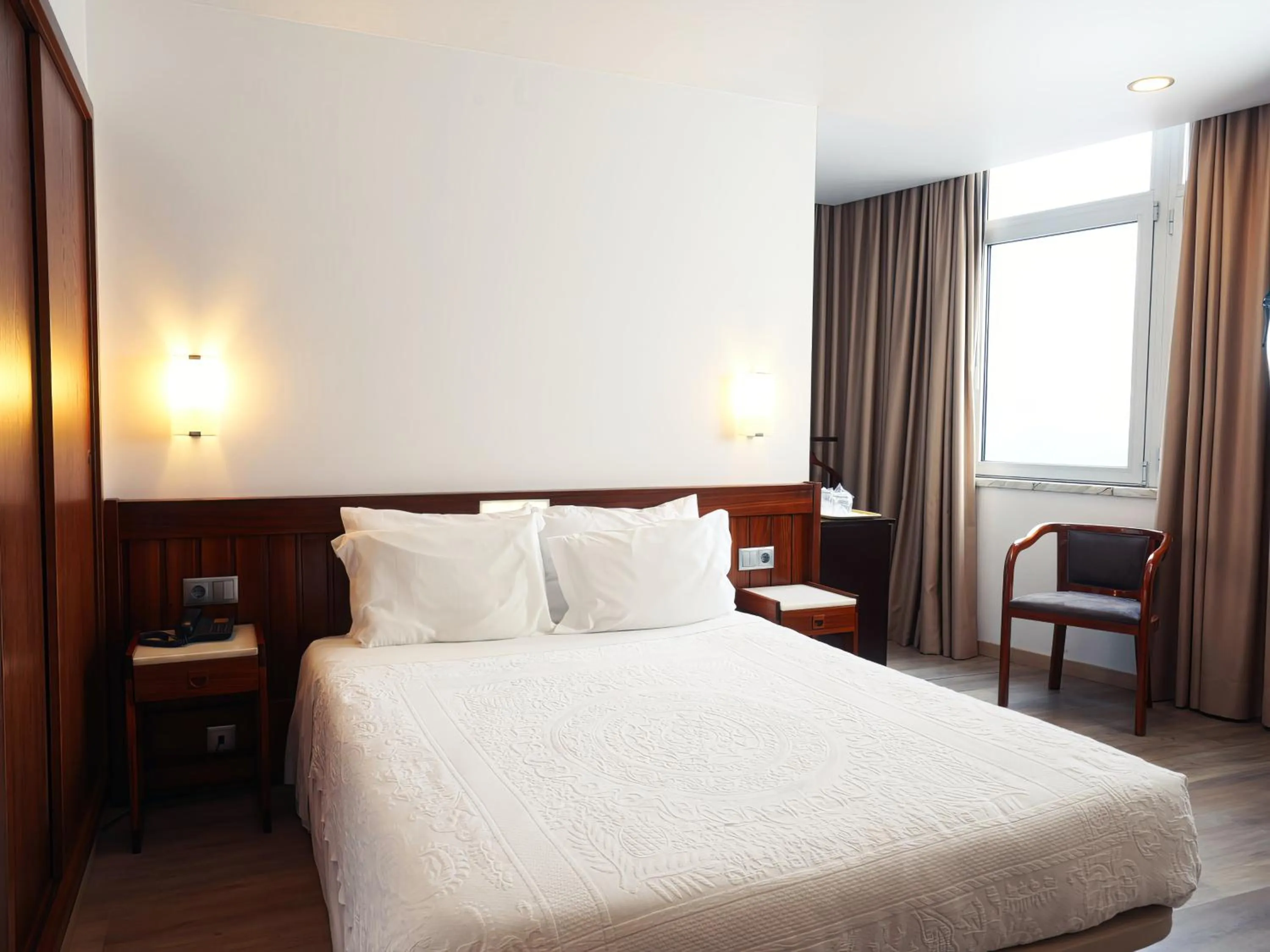 Facility for disabled guests, Bed in Hotel São Francisco