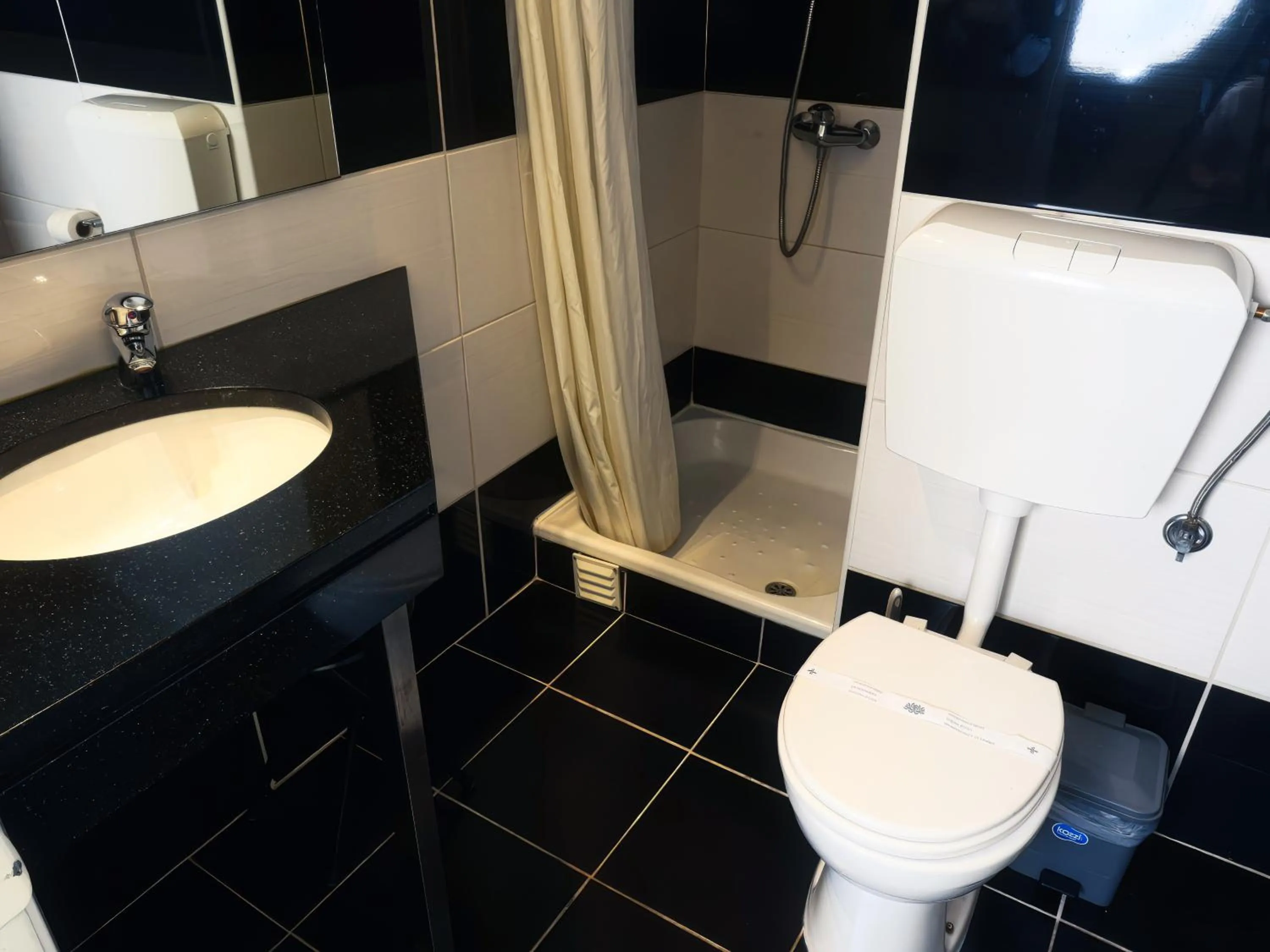 Bathroom in Hotel São Francisco