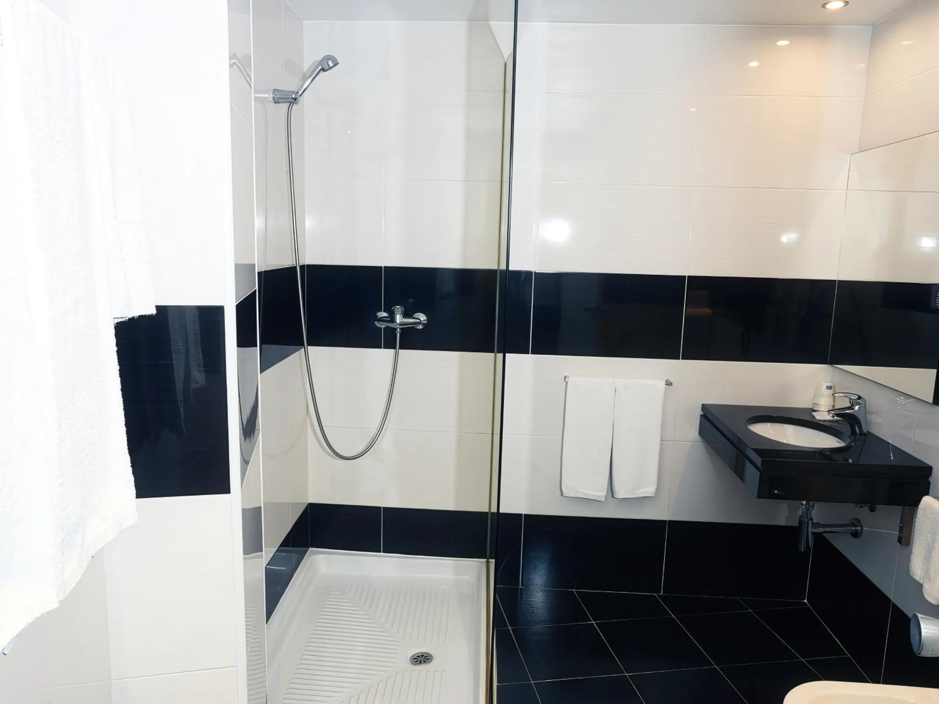 Bathroom in Hotel São Francisco