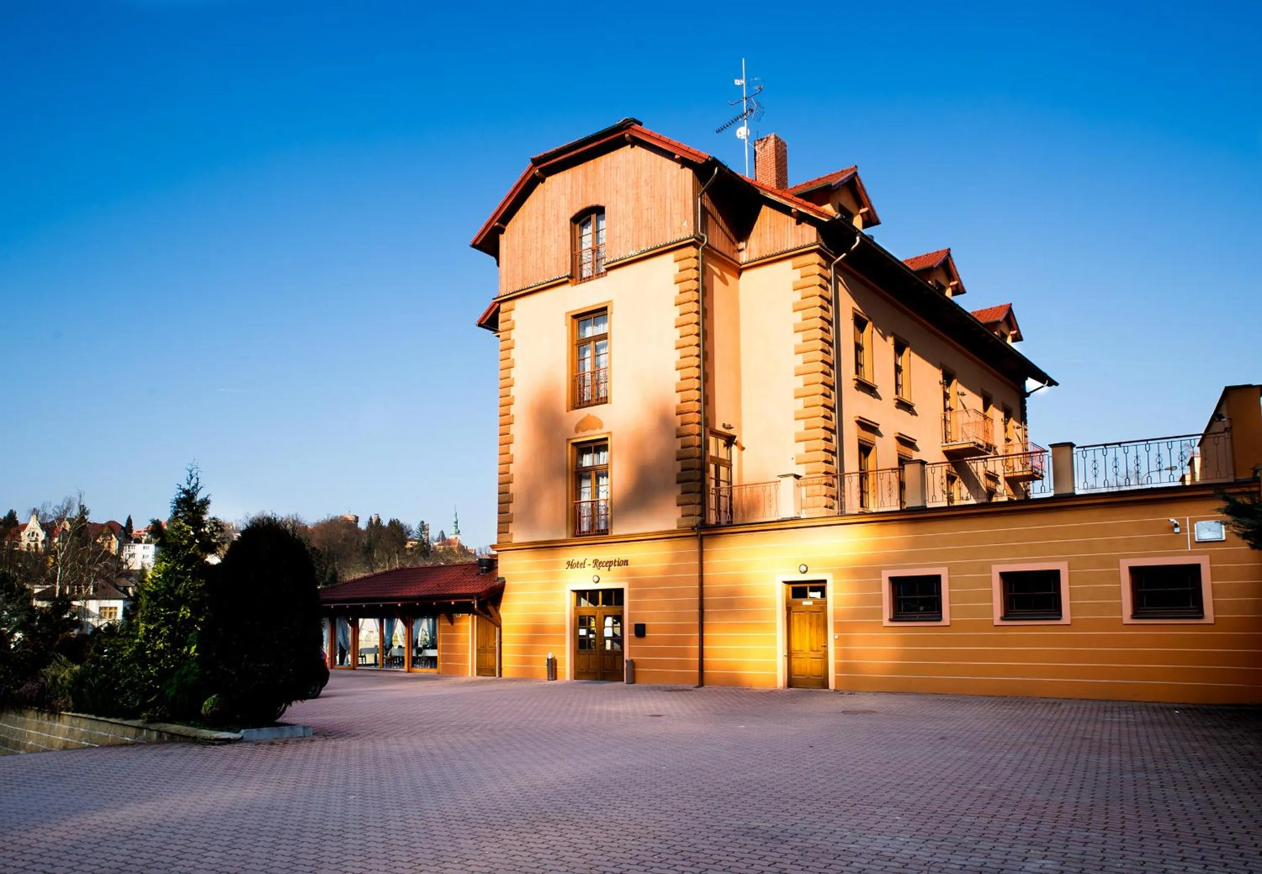 Facade/entrance in ROMANTIK HOTEL ELEONORA