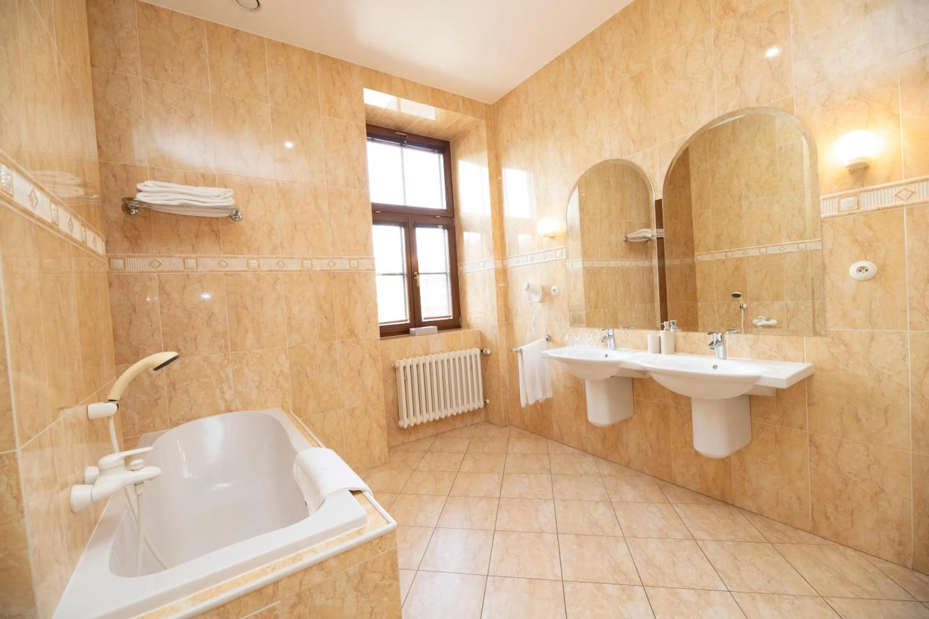 Bathroom in ROMANTIK HOTEL ELEONORA