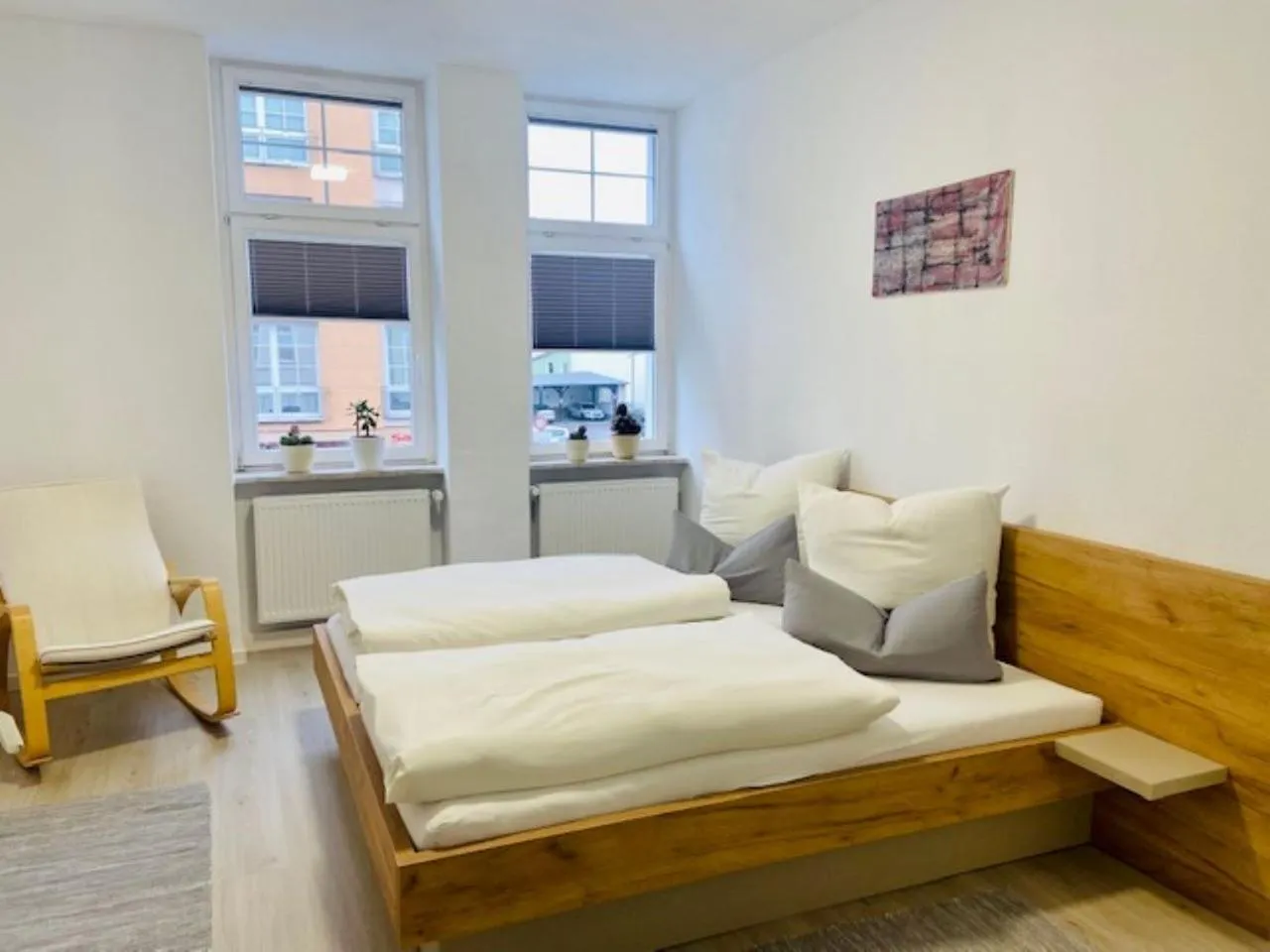 Photo of the whole room, Bed in City Hotel