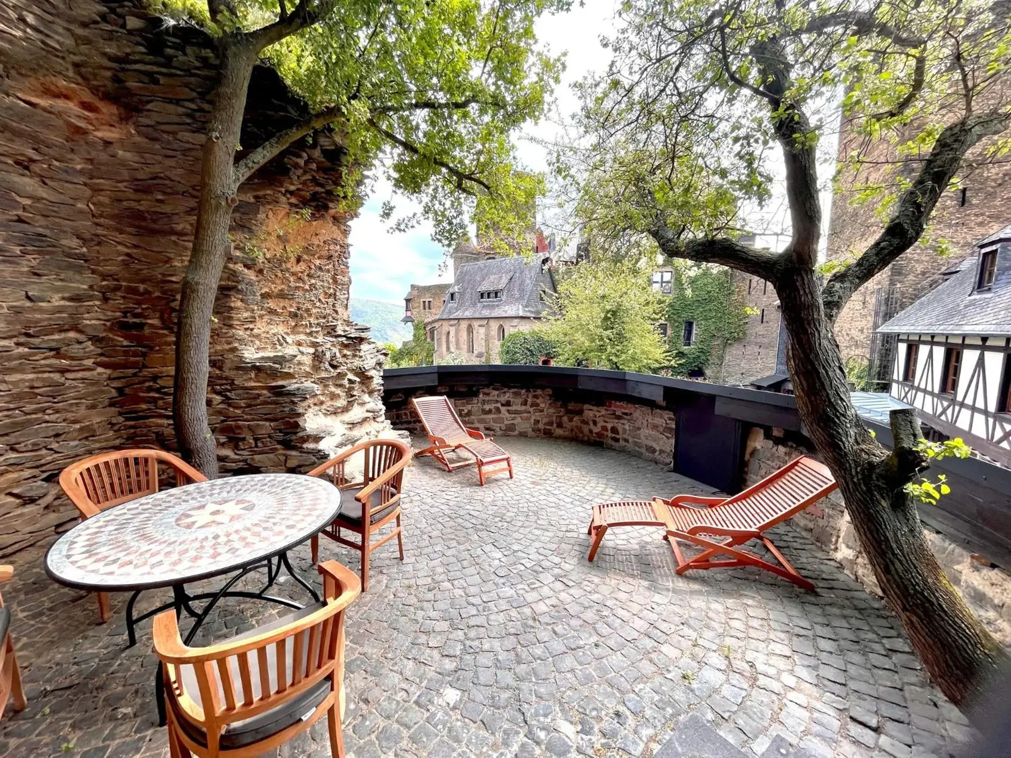 Superior King Suite in Burghotel auf Schönburg Superior King Suite in Burghotel auf Schönburg