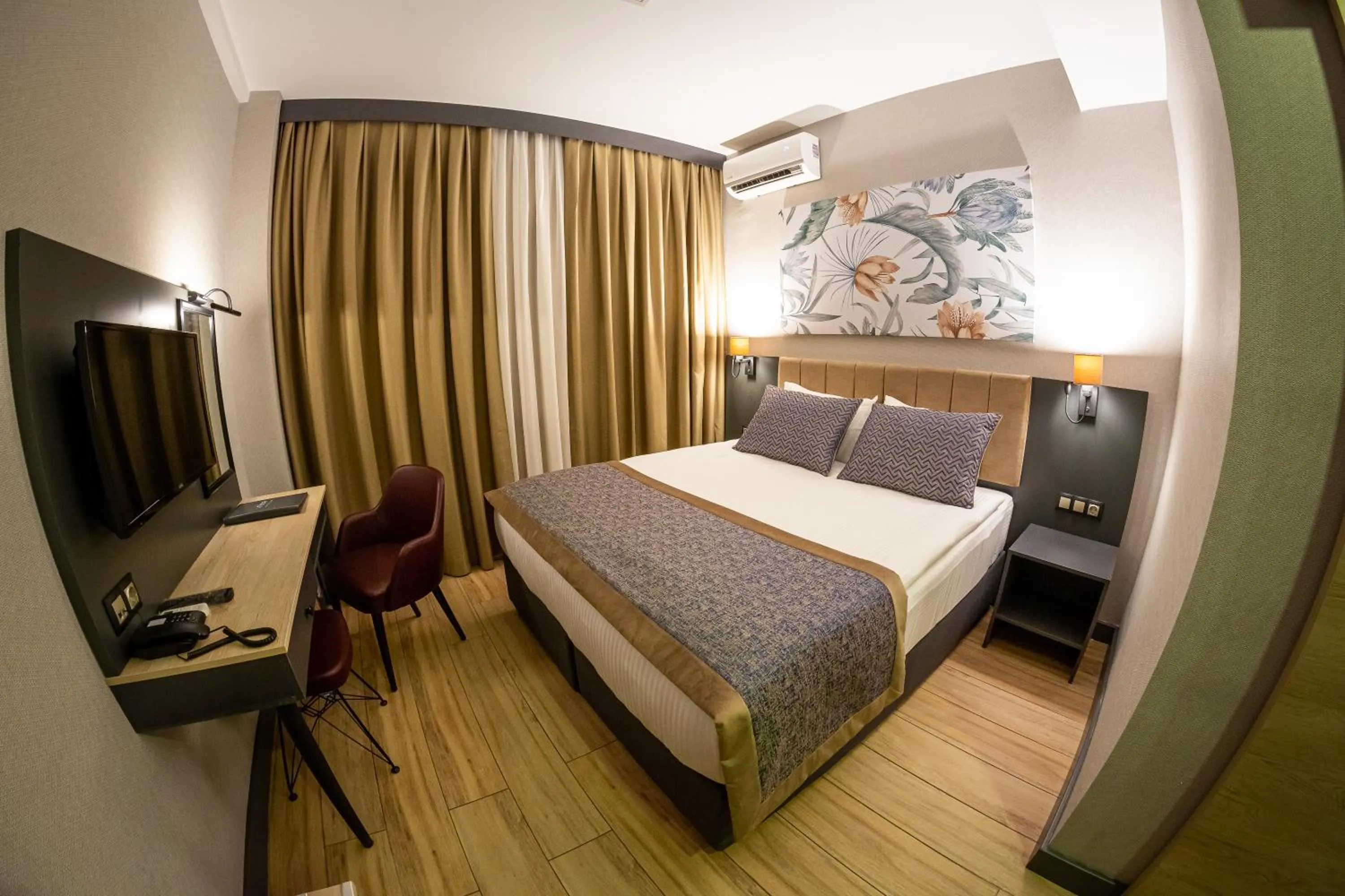 Photo of the whole room, Bed in Levor Hotel