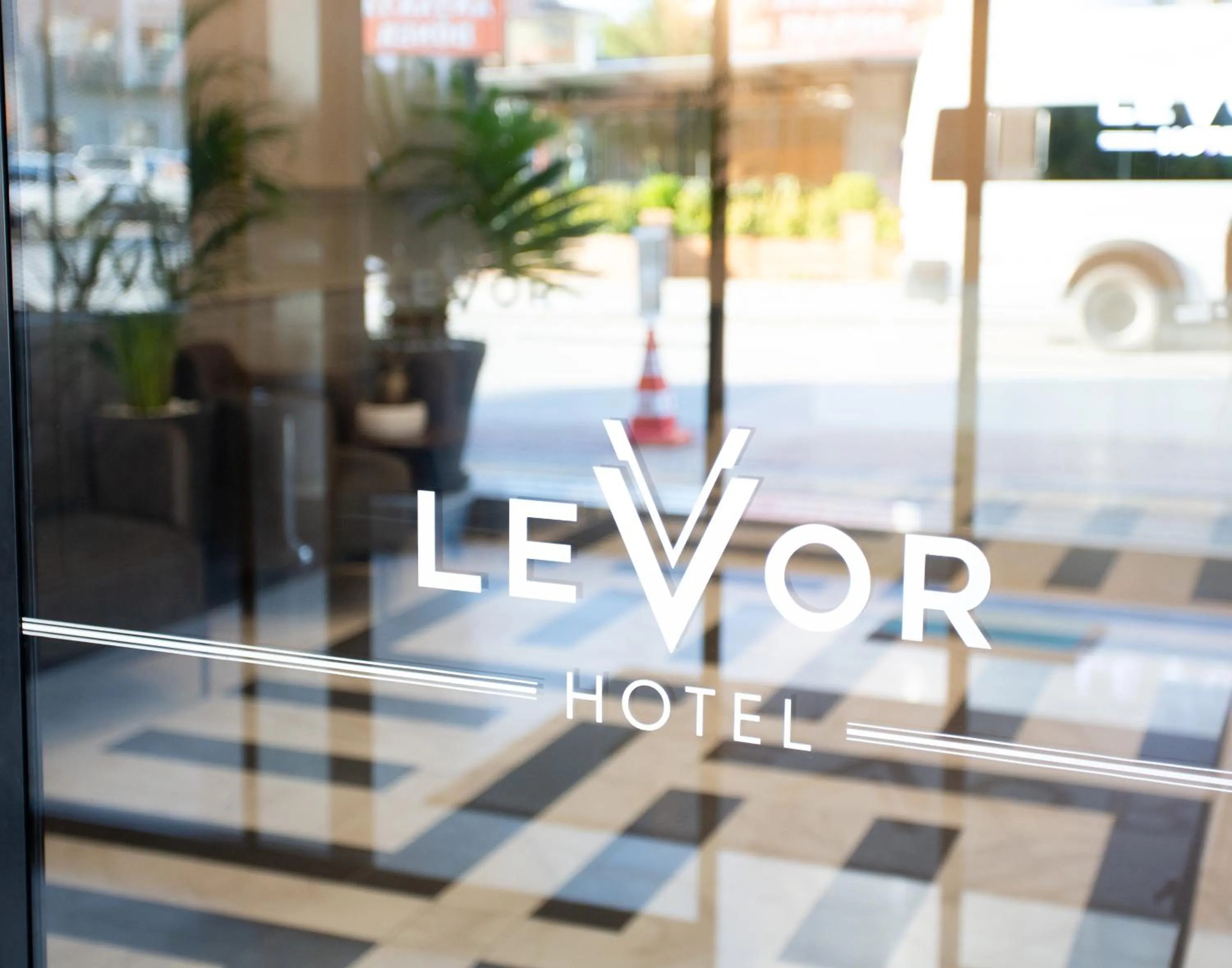 Facade/entrance in Levor Hotel