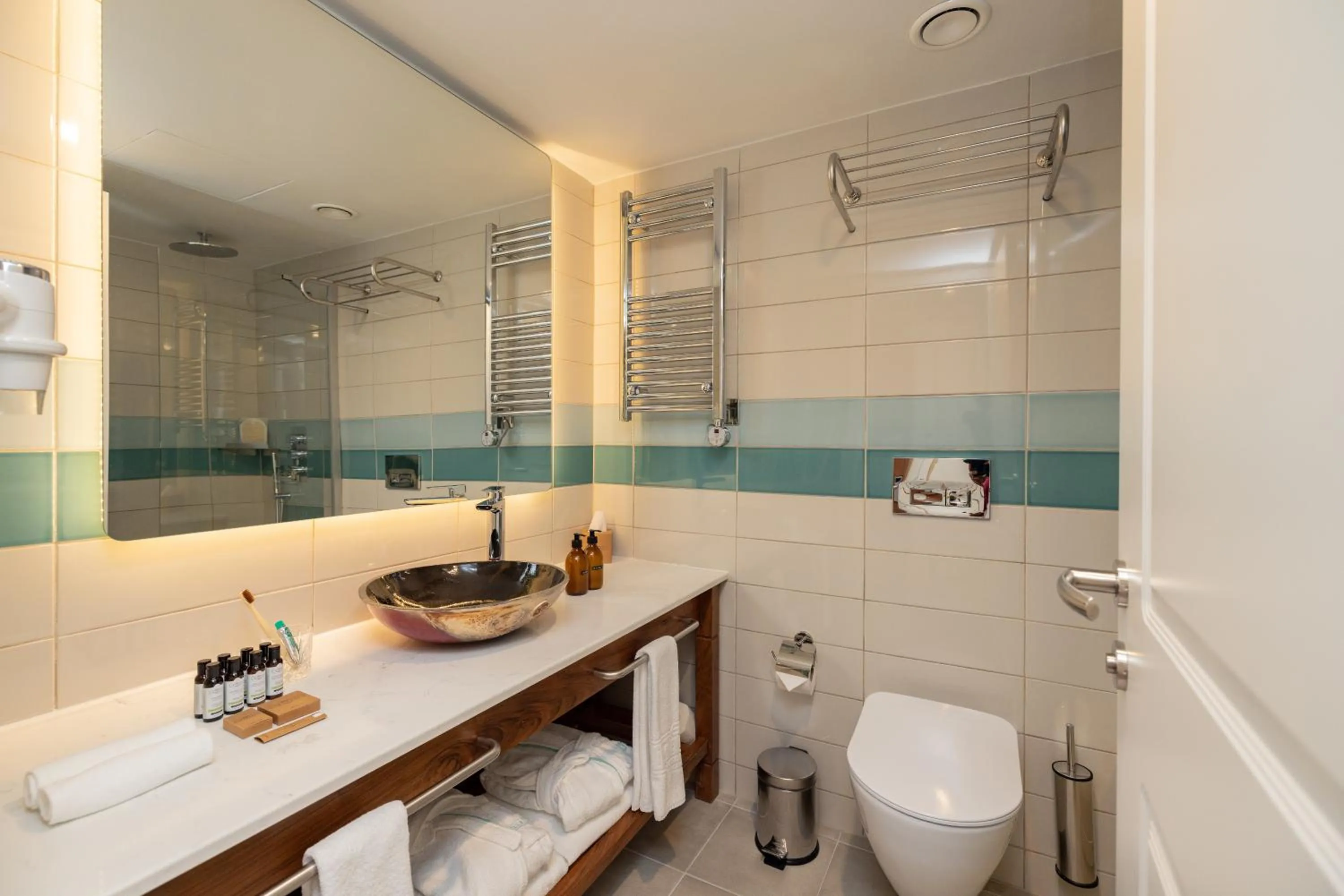 Limehouse Library Hotel