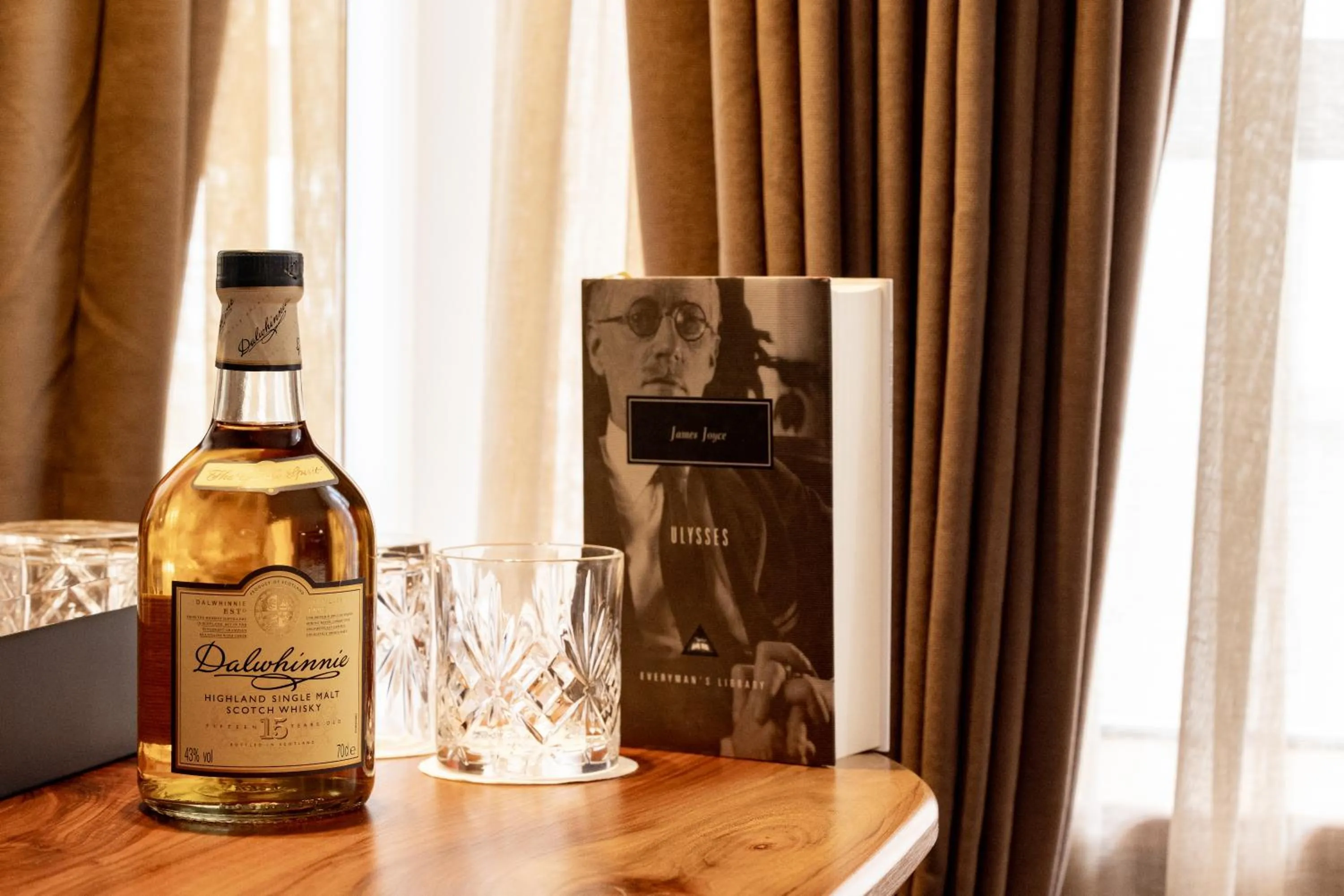 Limehouse Library Hotel