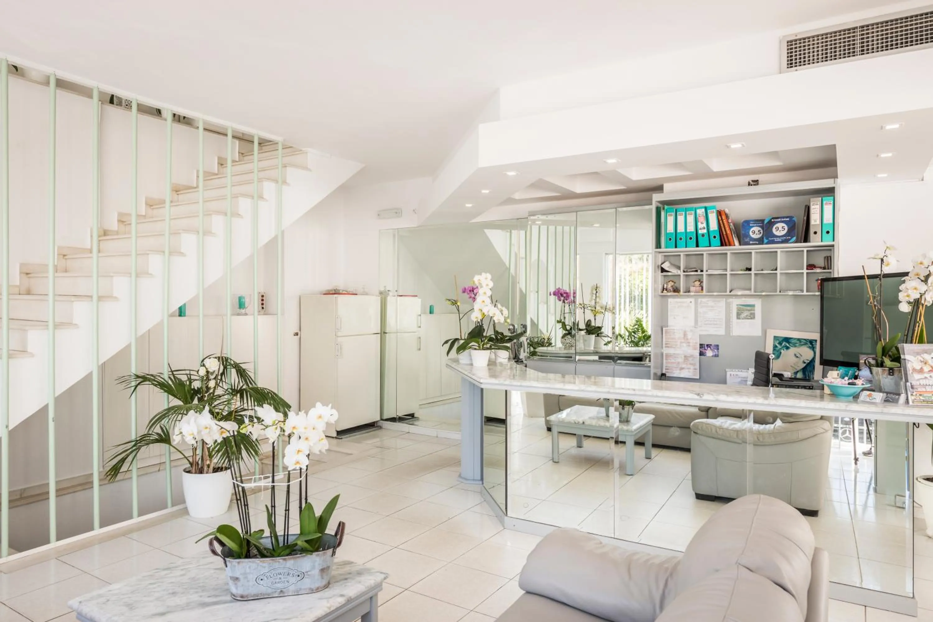 Lobby or reception in Kristall Suites