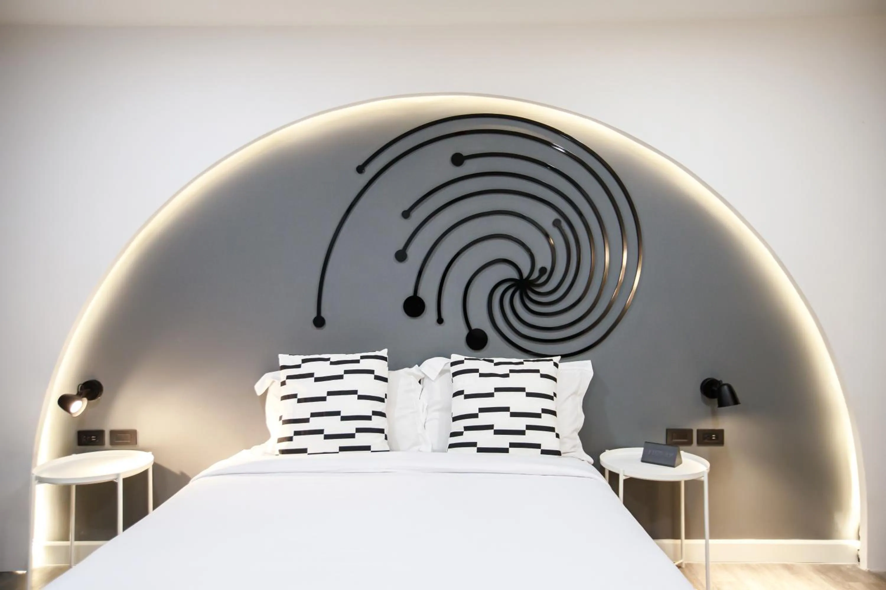 Bed in SR Grand Hotel Chiangmai