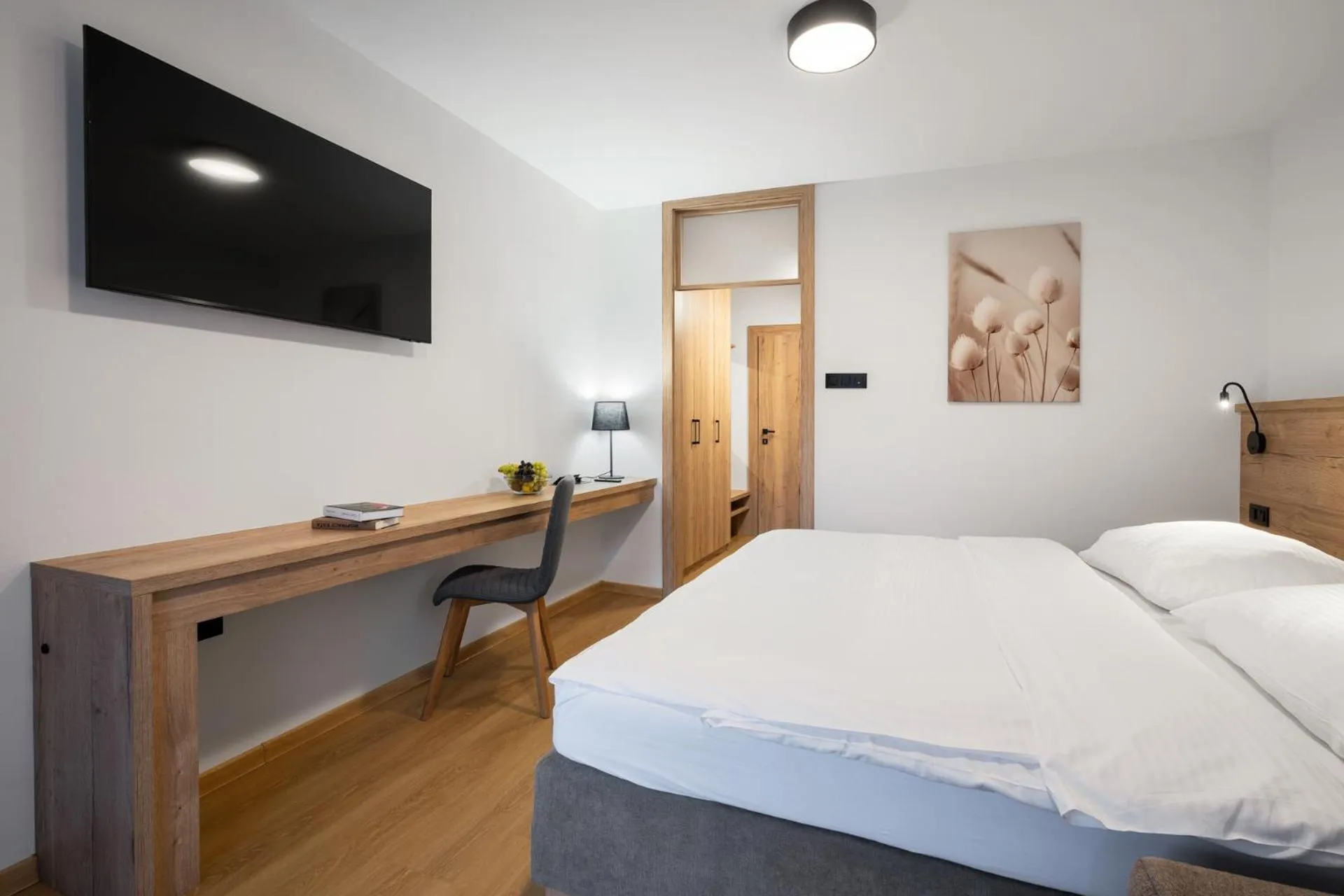 Photo of the whole room, Bed in Wellness Hotel Repiska