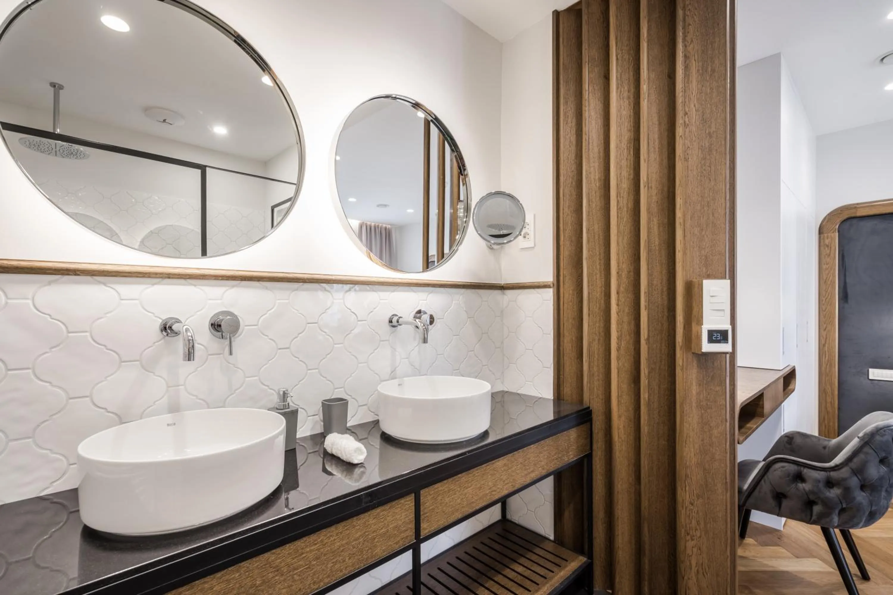 Bathroom in Budapest Eye- Boutique Suites, by BQA
