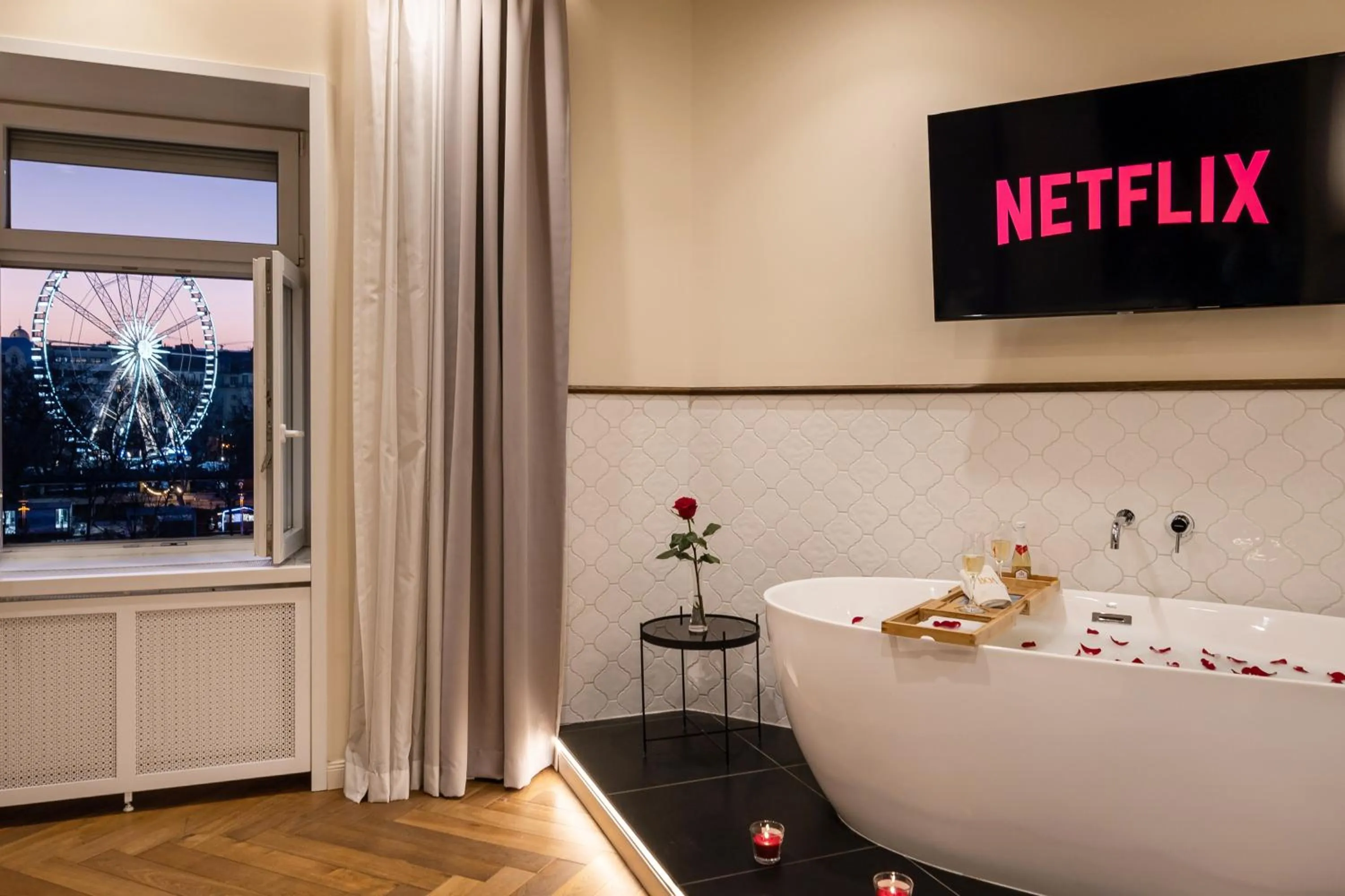 TV and multimedia in Budapest Eye- Boutique Suites, by BQA