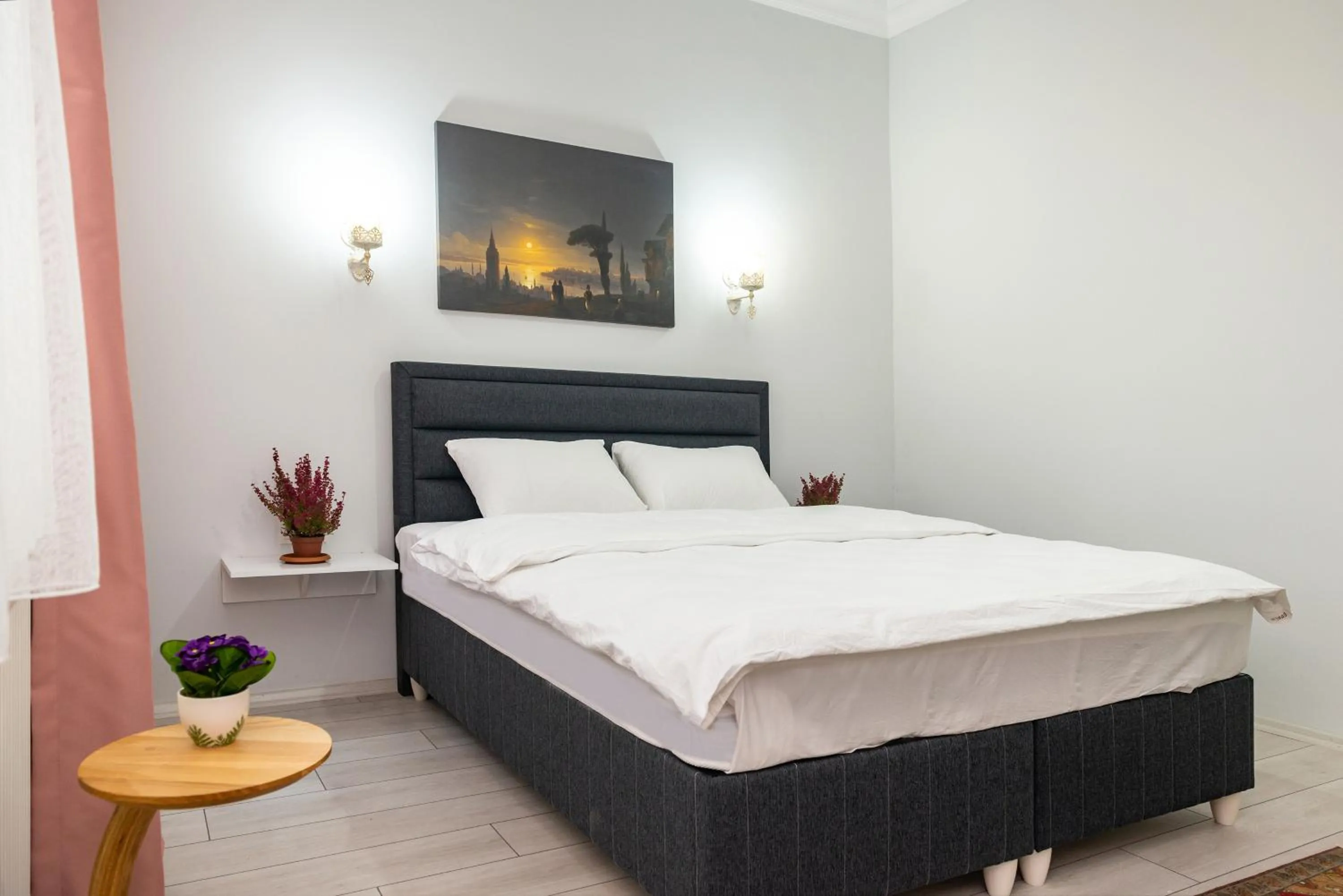 Bedroom, Bed in Dualis Hotel