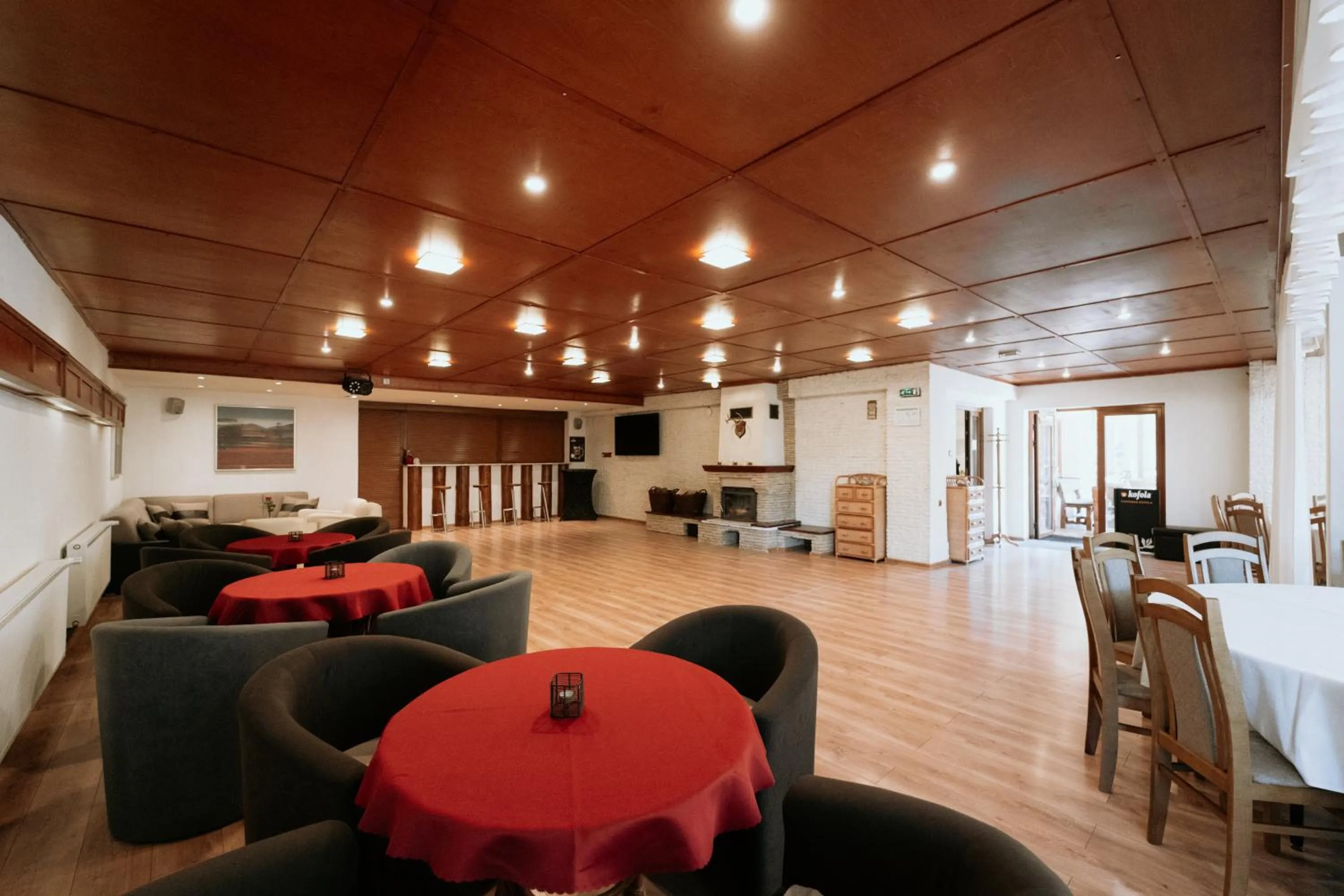 Restaurant/places to eat in Horský hotel Bartoška