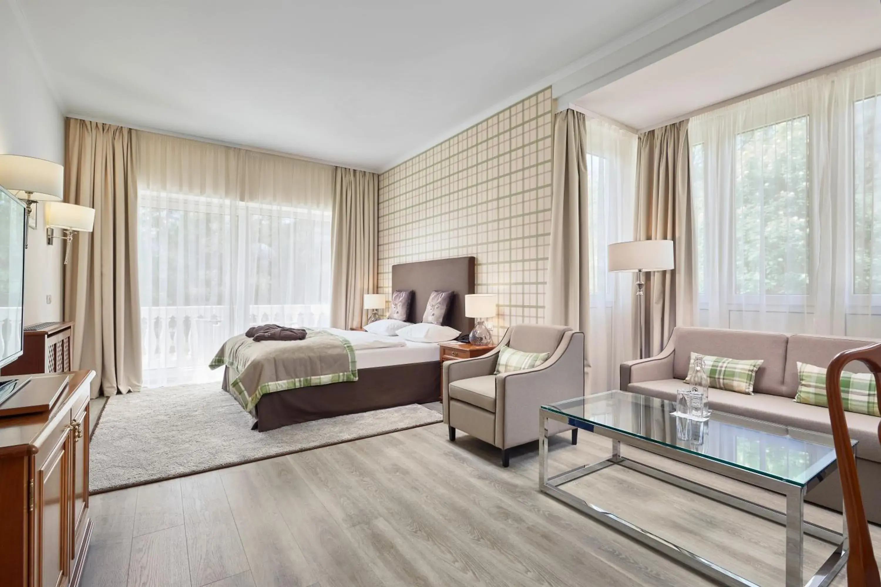 Junior Suite with Balcony in Das Alpenhaus Gasteinertal Junior Suite with Balcony in Das Alpenhaus Gasteinertal