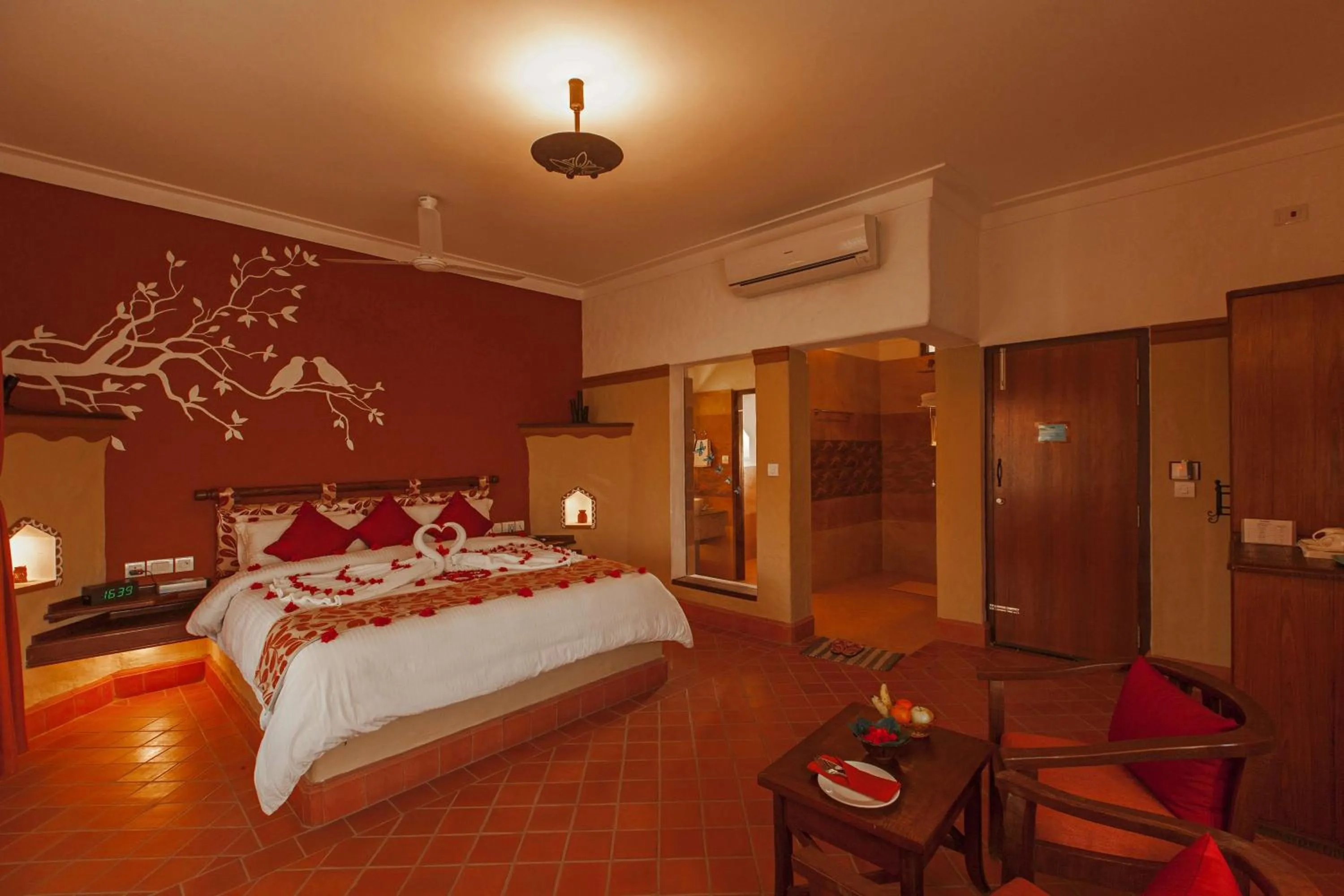 Bed in Green Park Chitwan